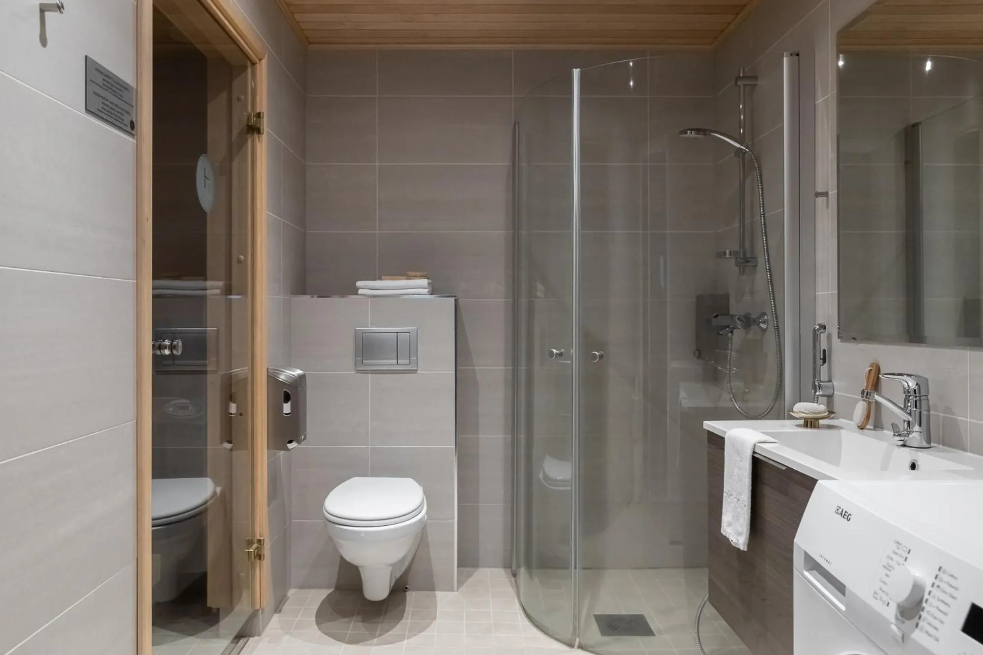 Bathroom in Aateli Lakeside Chalets - former Vuokatti Suites
