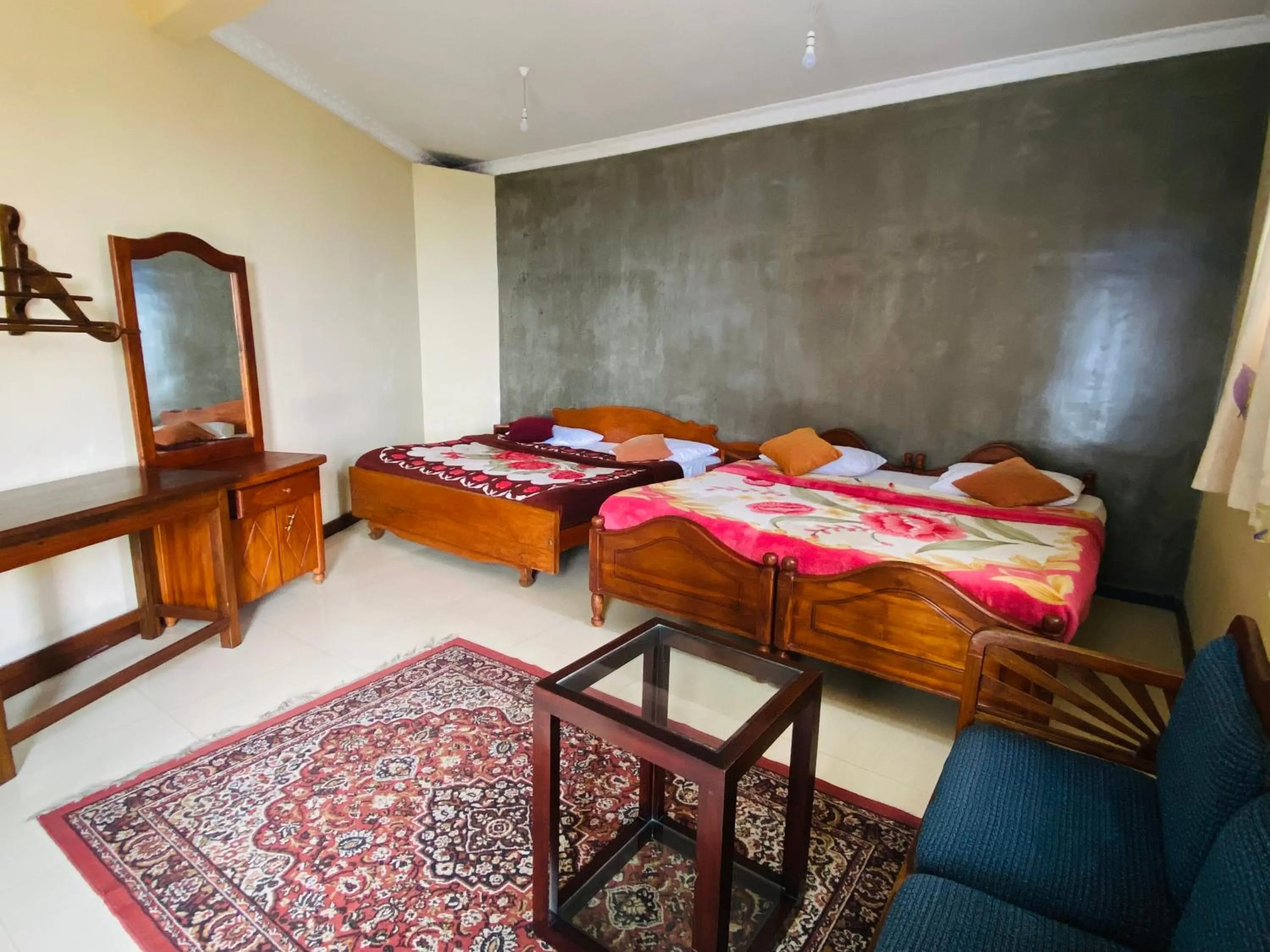 Srilak View Holiday Inn