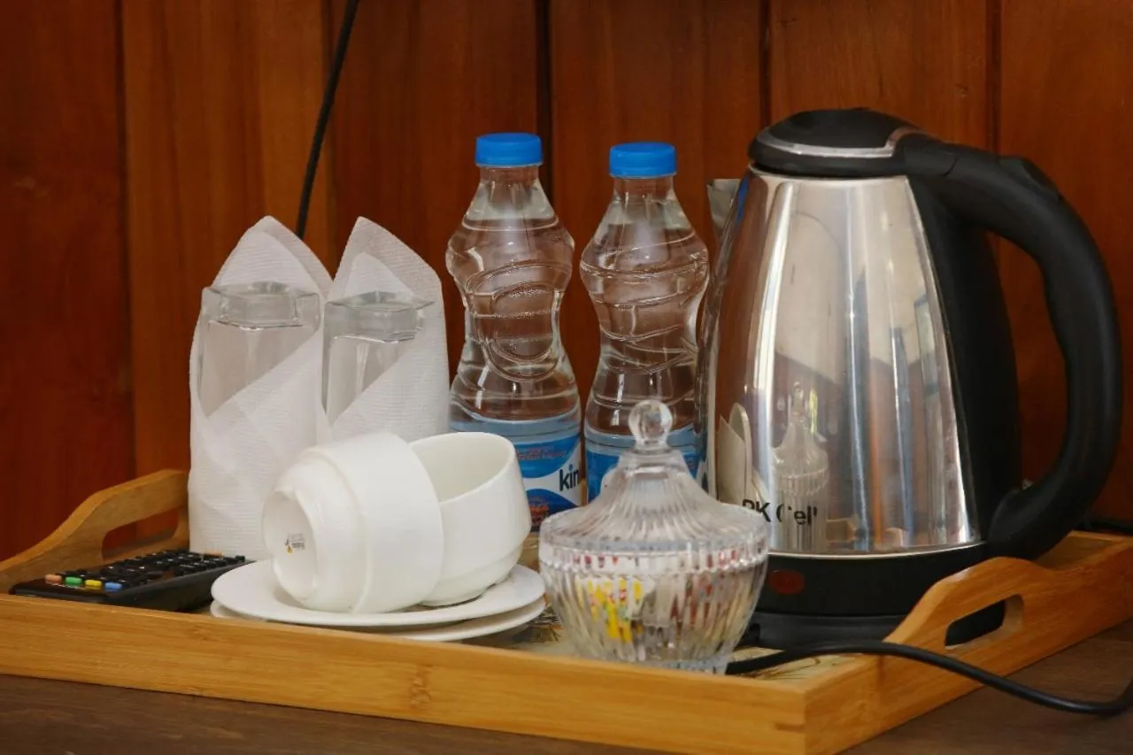 Srilak View Holiday Inn