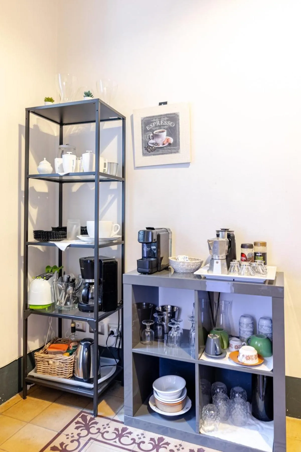 Kitchen or kitchenette in Elephant's Smile B&B