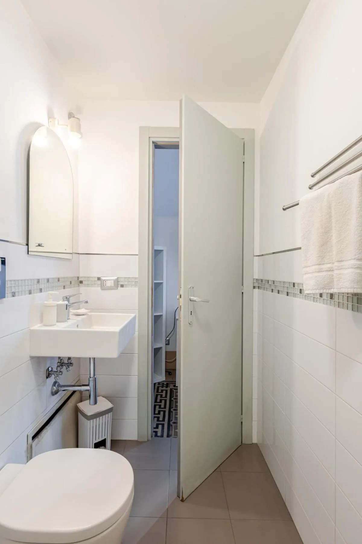 Bathroom in Elephant's Smile B&B