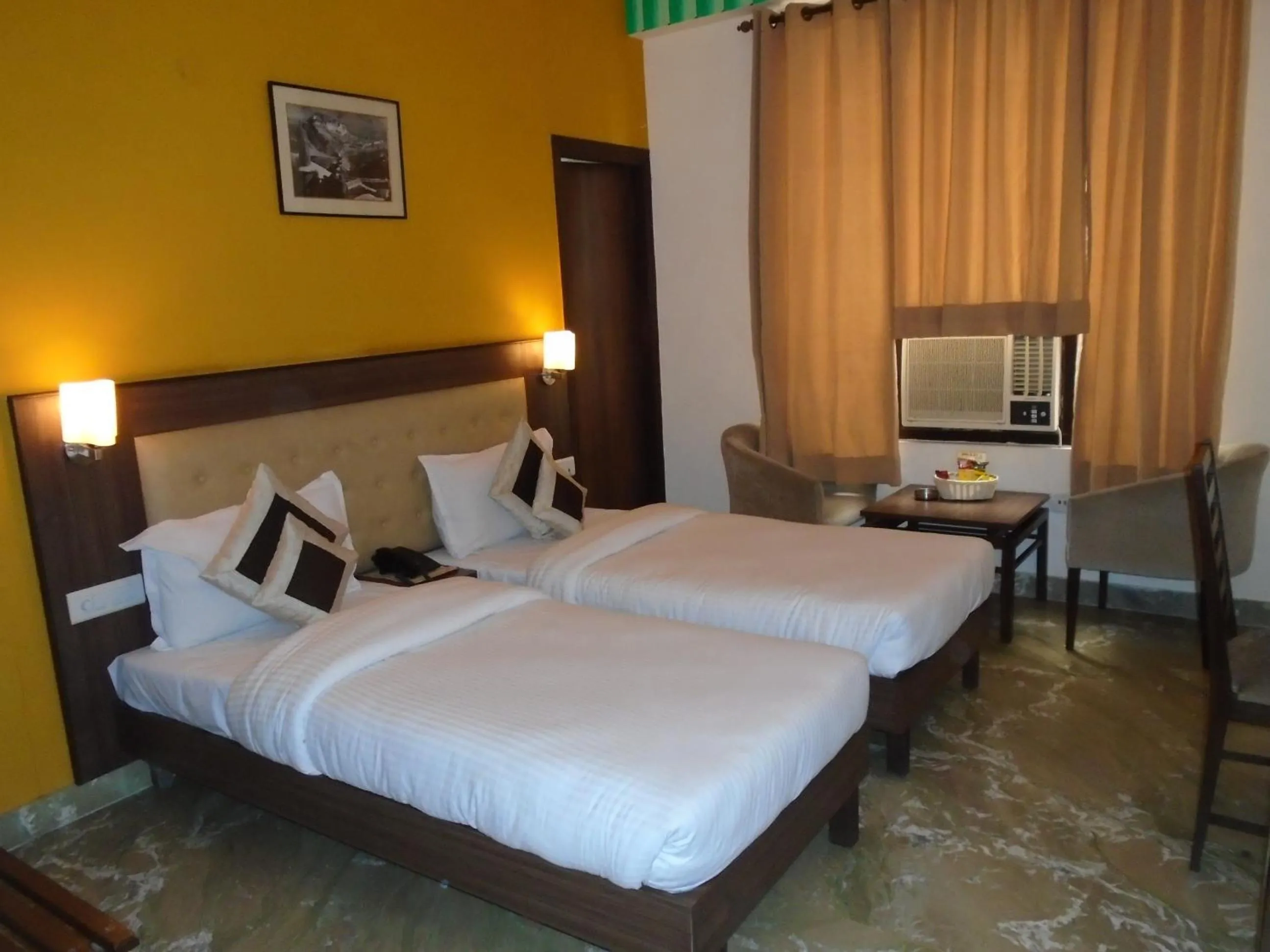 Bed in Inn Tawang Near B L Kapoor Hospital A Well Hygiene Hotel