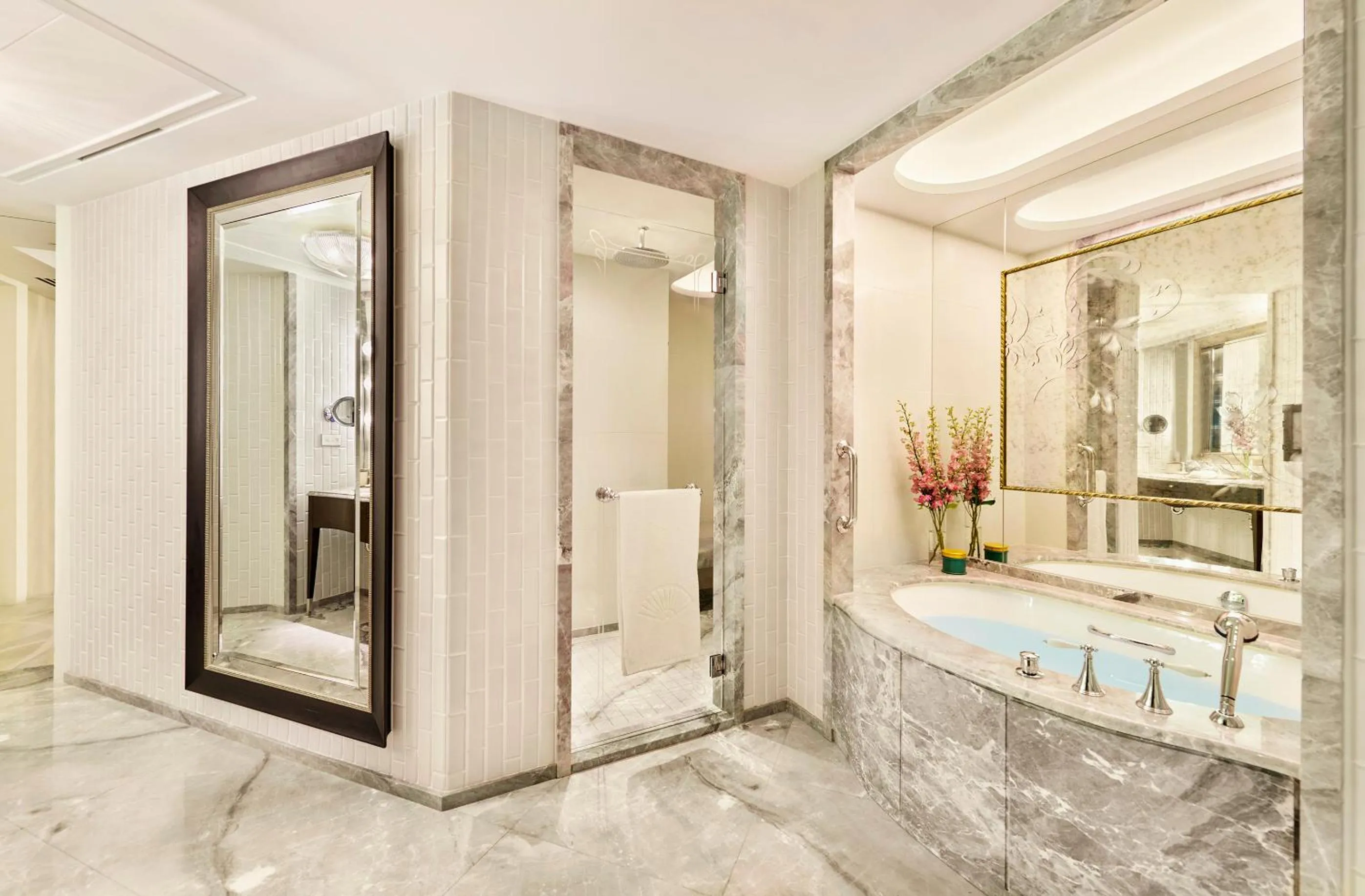 Bathroom in Mandarin Oriental, Taipei