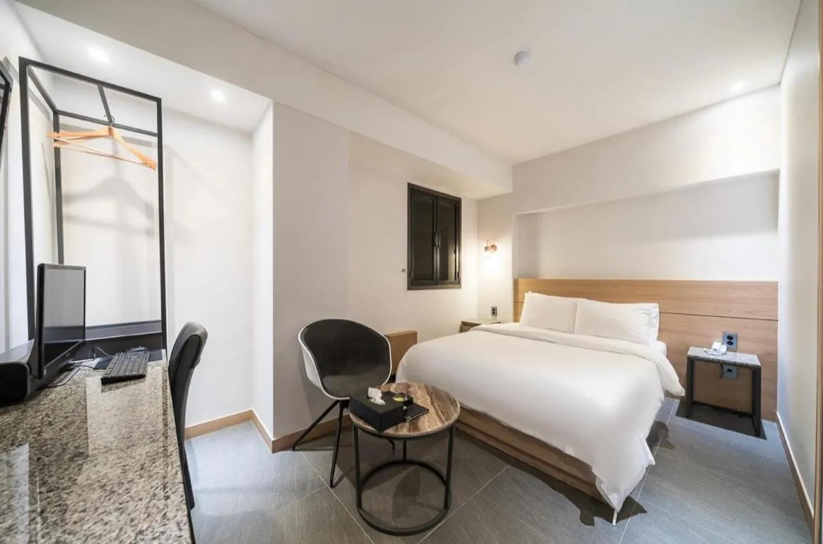 Bed in HOTEL MYEONG JAK