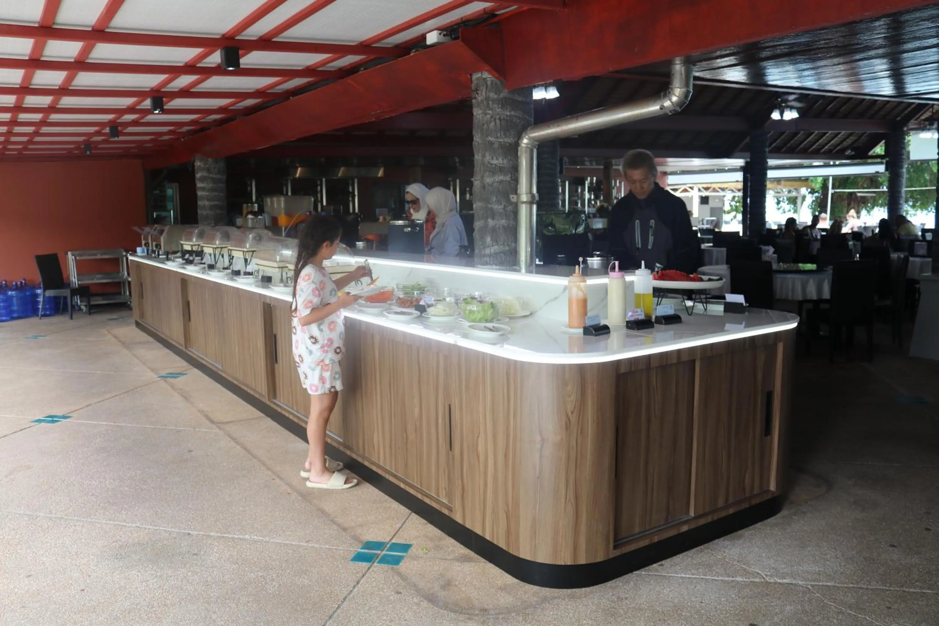 Restaurant/places to eat in Blue Bay Resort - Access to Pool and Beach-Phuket & Krabi