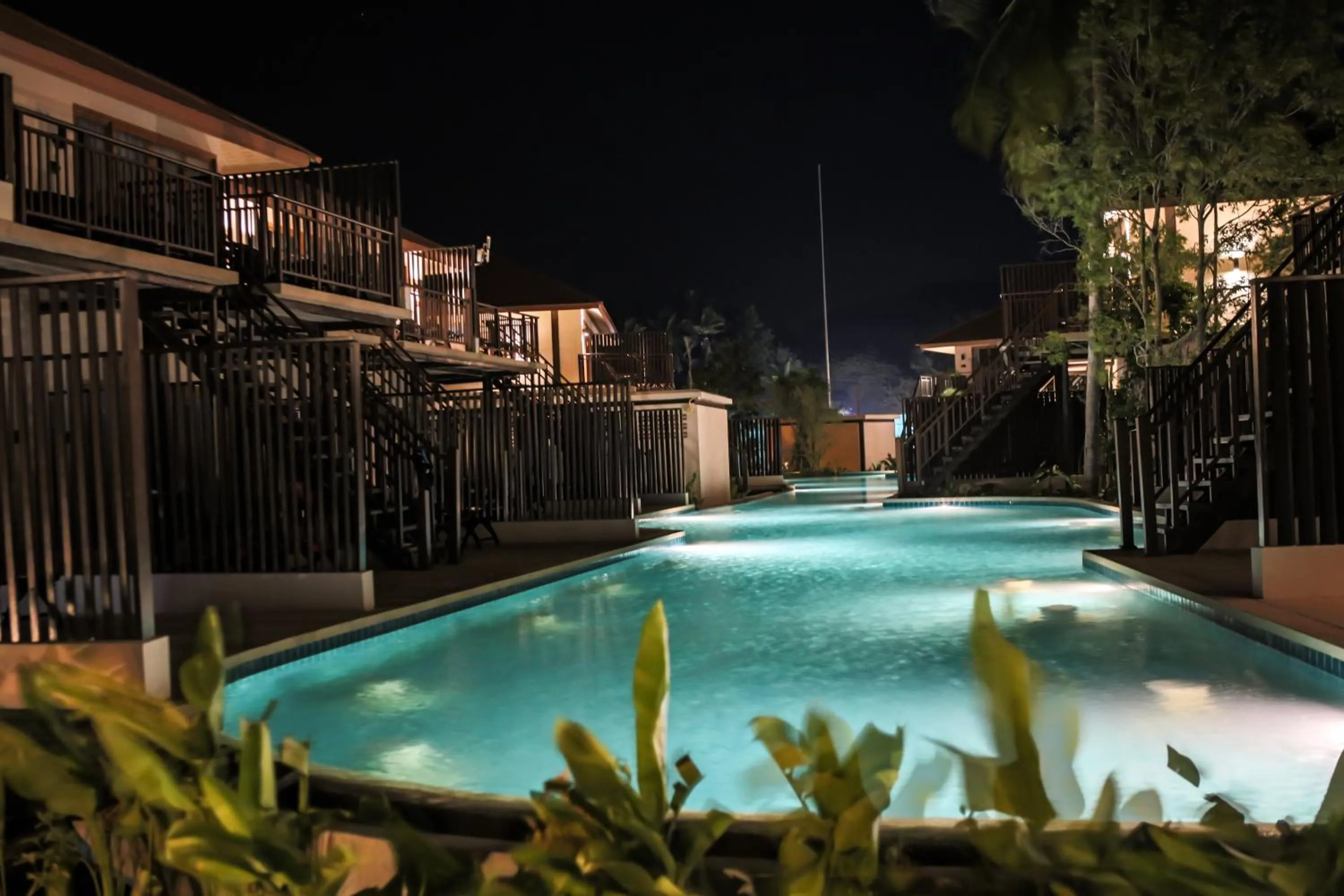 Night in Blue Bay Resort - Access to Pool and Beach-Phuket & Krabi