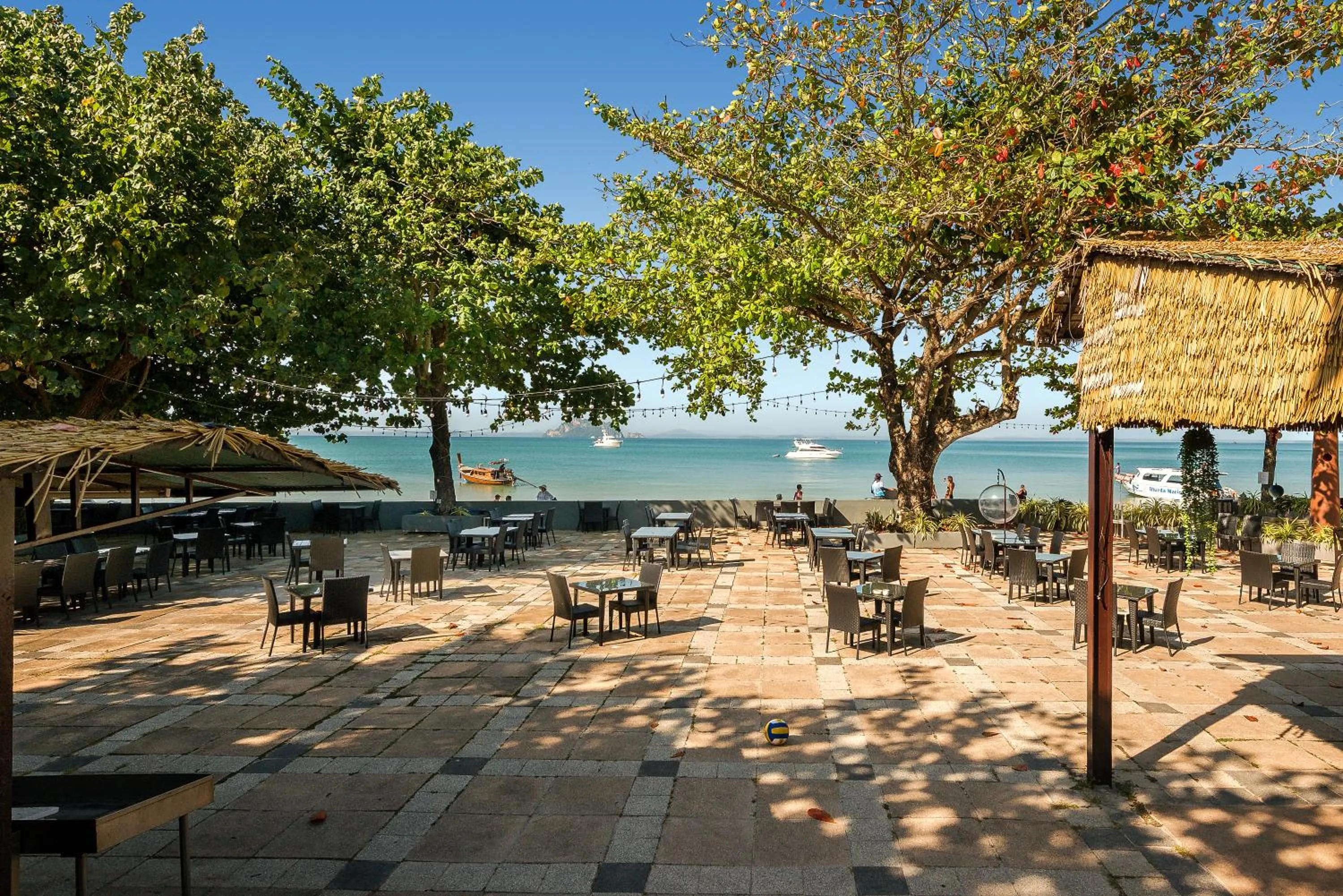 Restaurant/places to eat in Blue Bay Resort - Access to Pool and Beach-Phuket & Krabi