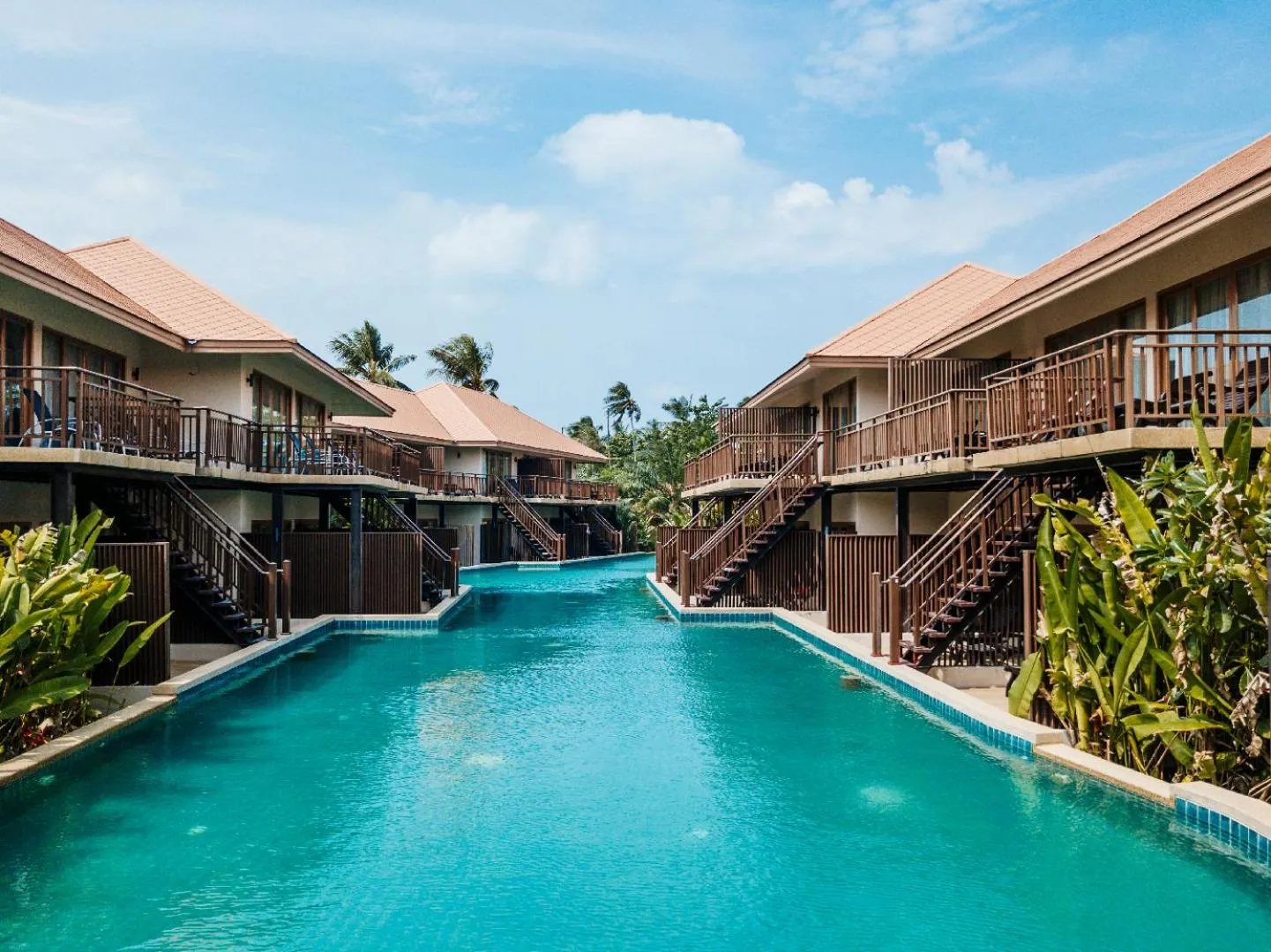 Day in Blue Bay Resort - Access to Pool and Beach-Phuket & Krabi