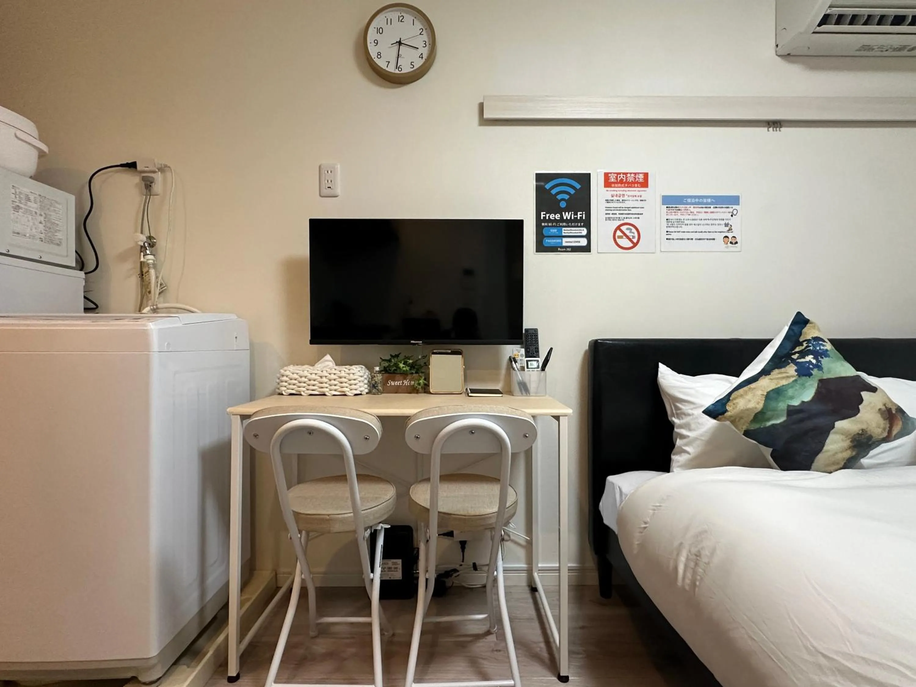 Bed in nestay apartment tokyo waseda