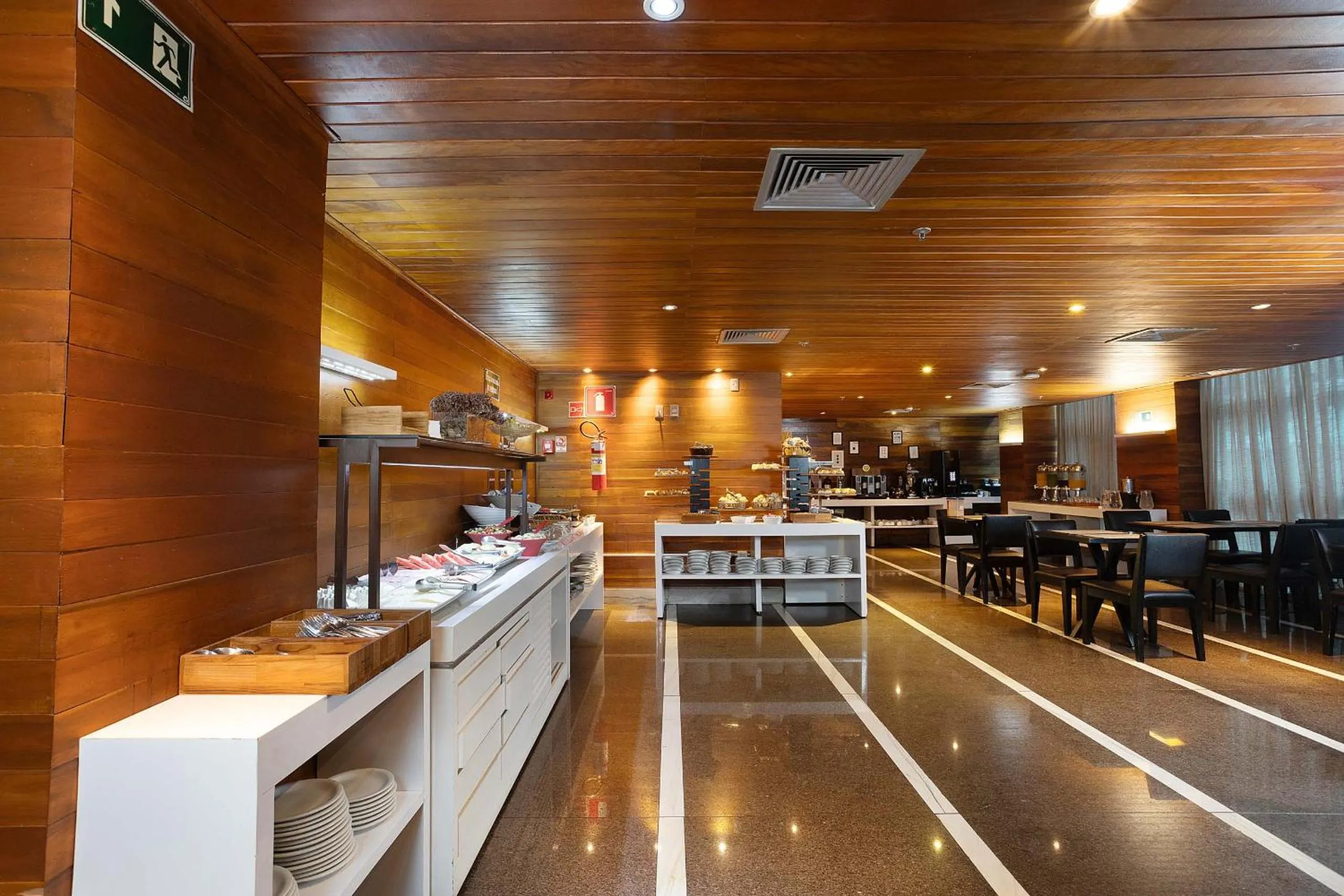 Breakfast in Cassino Tower Savassi - Próximo a FIEMG