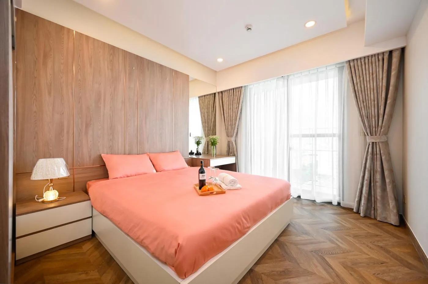 Bed in Royal State - The Ascentia Phu My Hung