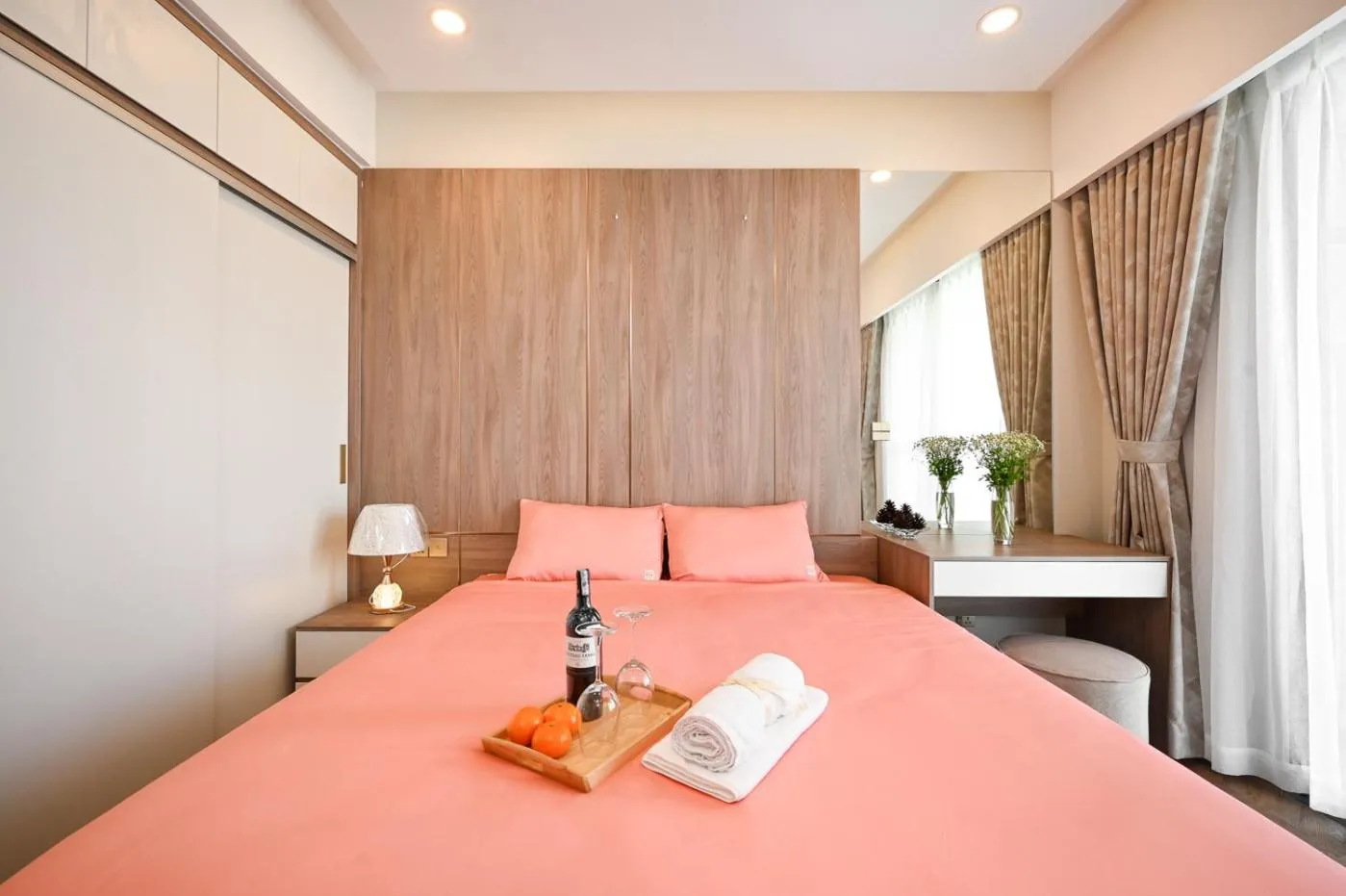 Bed in Royal State - The Ascentia Phu My Hung