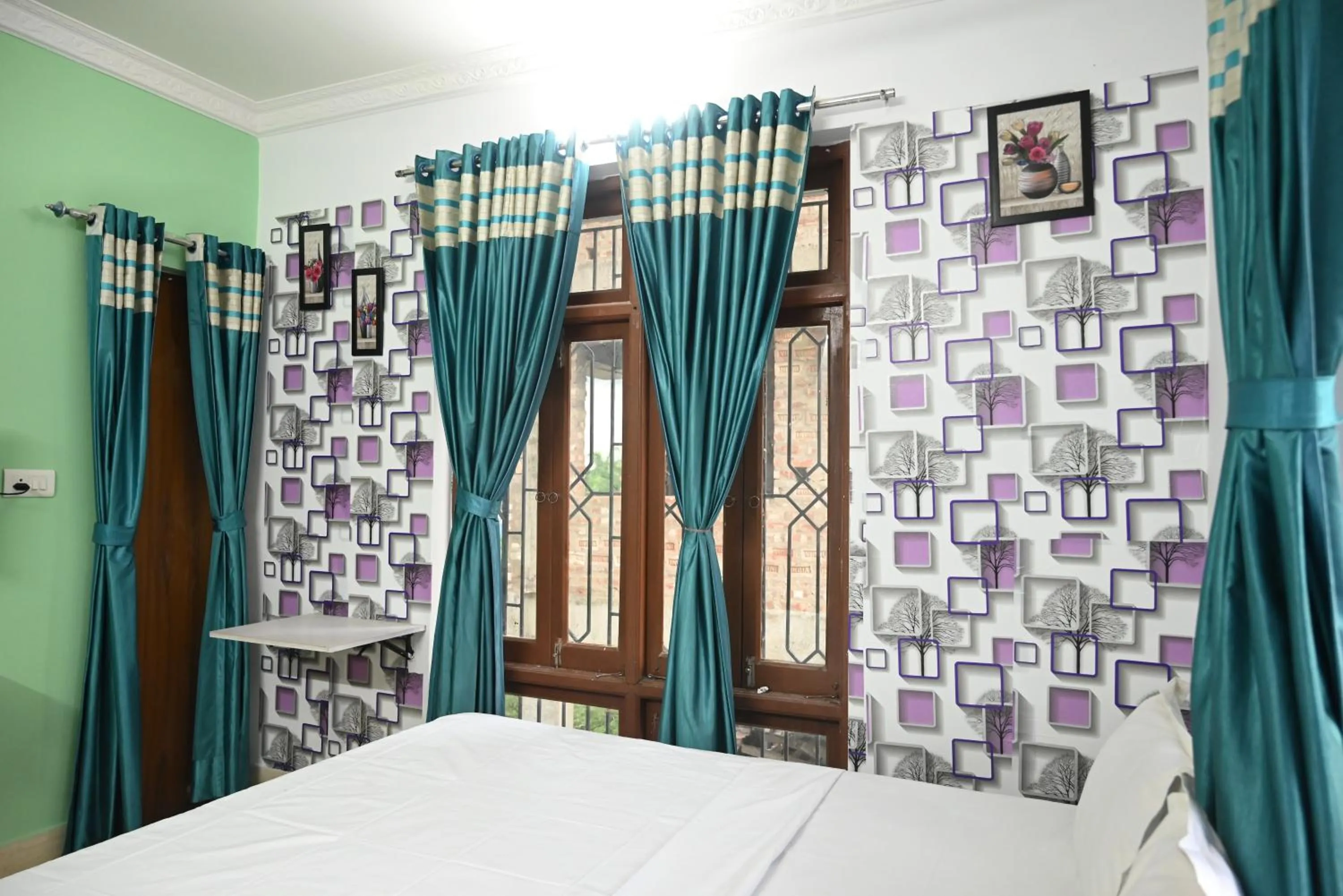 Bedroom in Hotel O by OYO Shraddha Residency 2