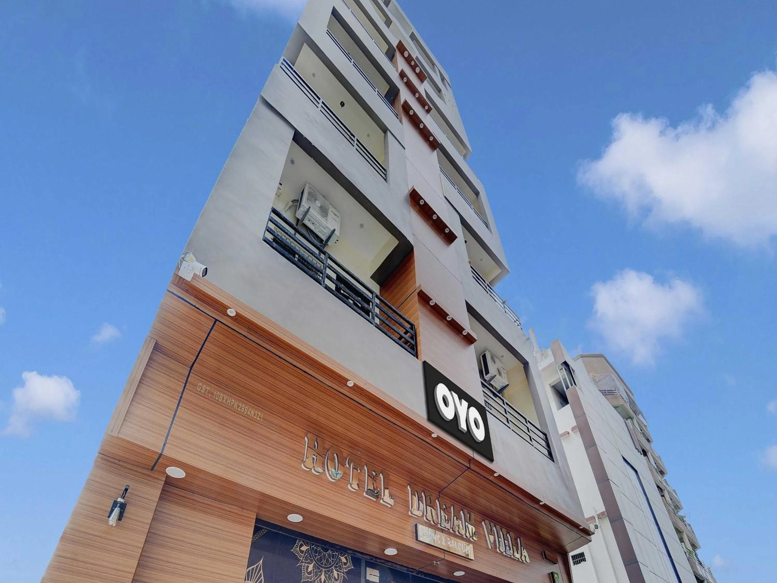 Facade/entrance in Collection O Dream Villa