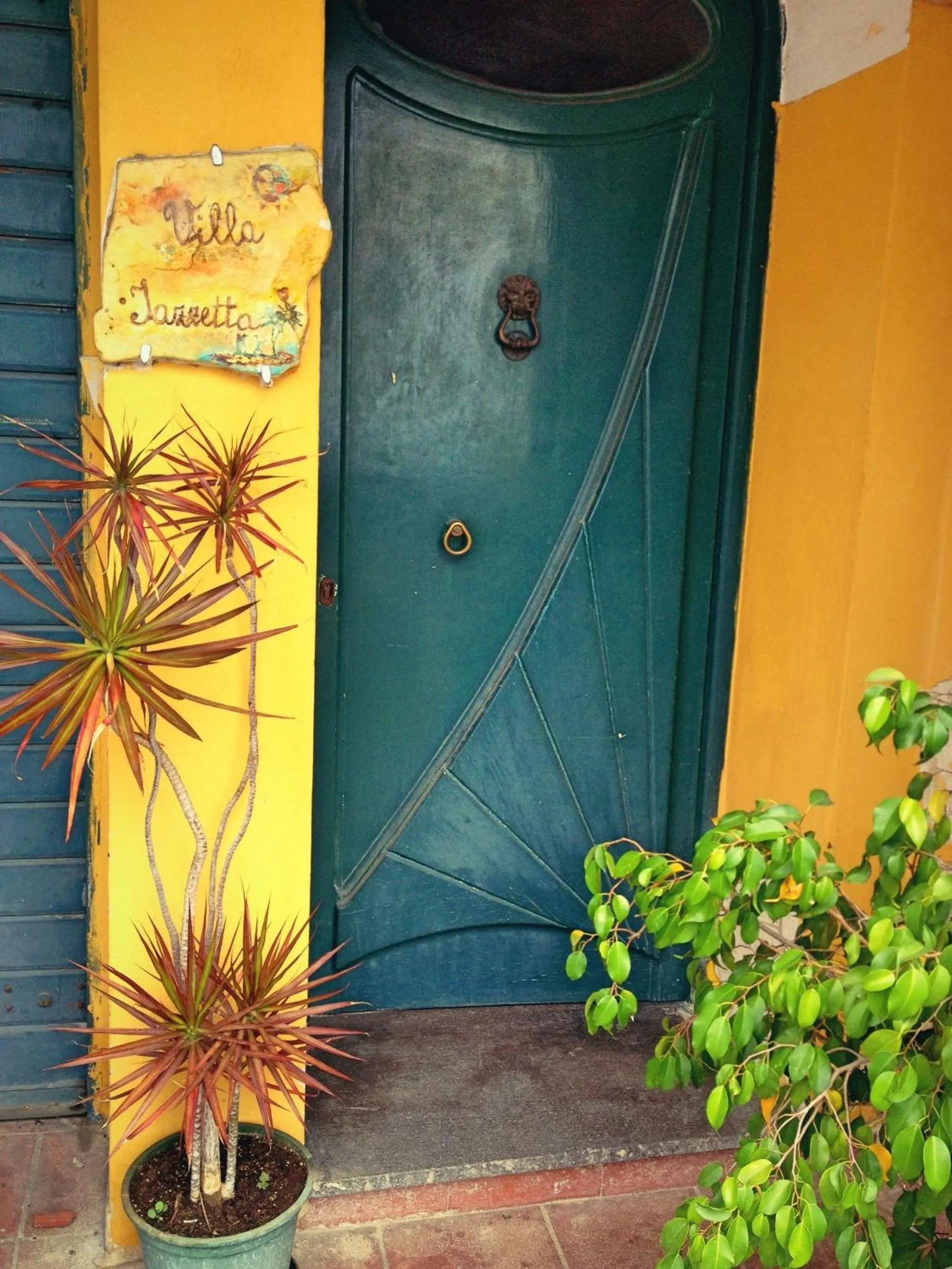 Decorative detail in Agriturismo Fuoco D'Amalfi Villa Iazzetta