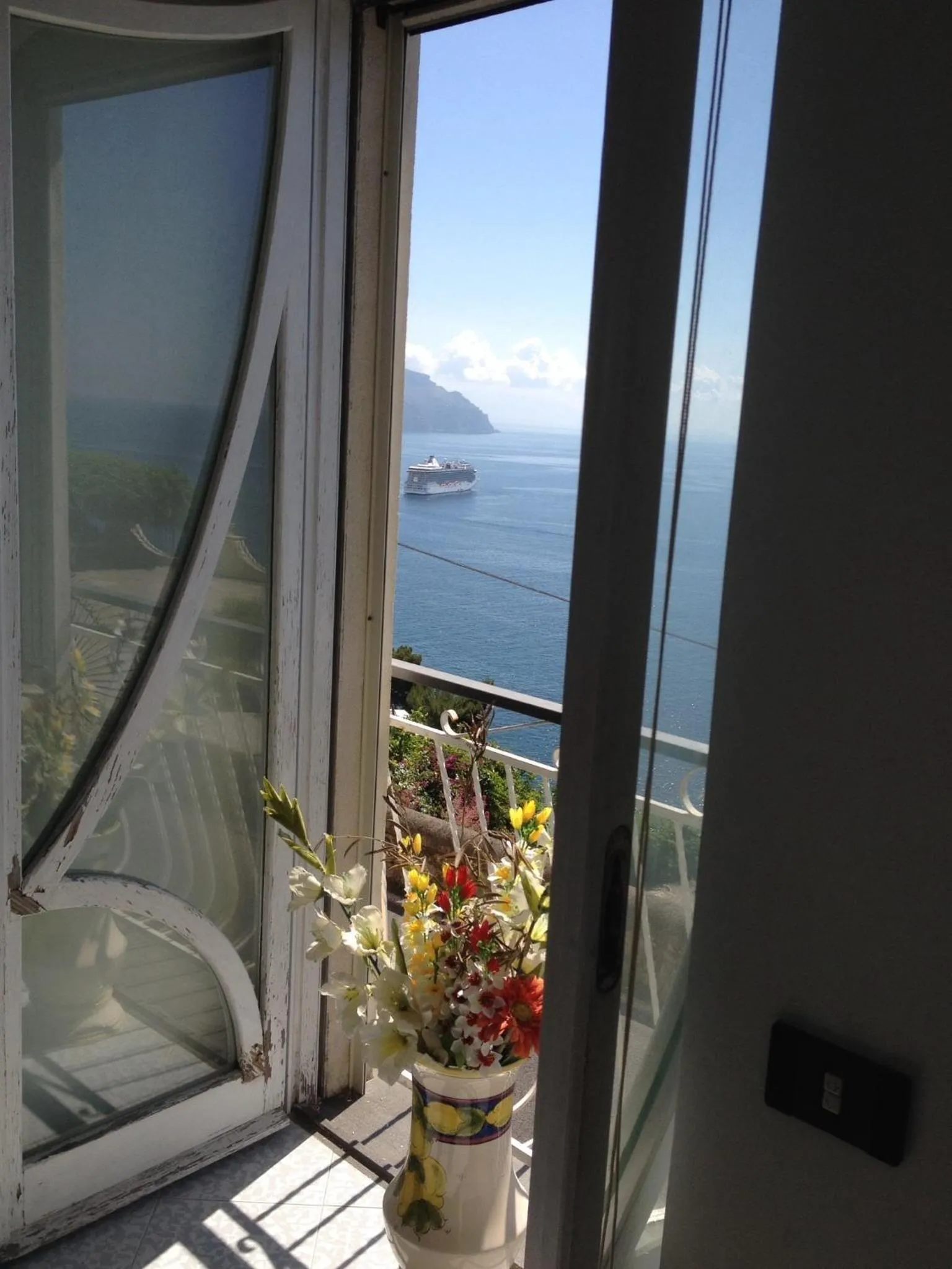 Decorative detail in Agriturismo Fuoco D'Amalfi Villa Iazzetta