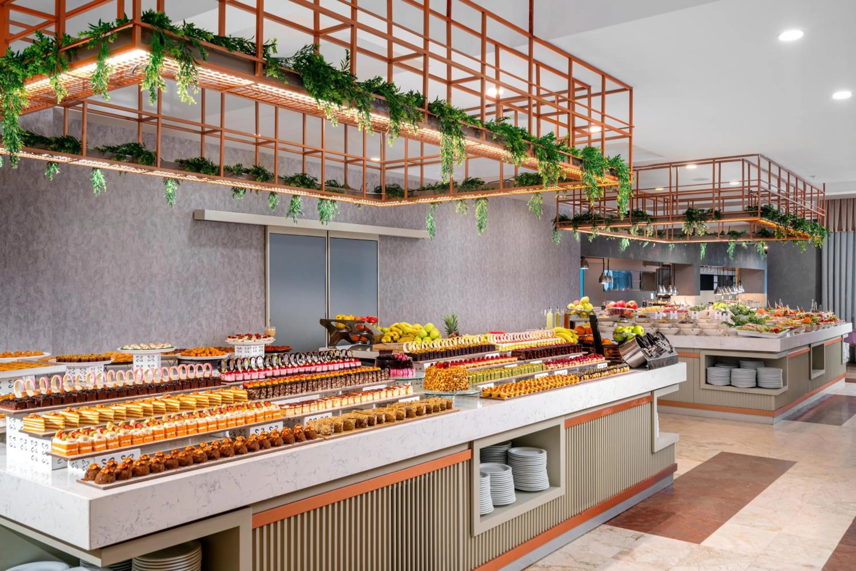 Restaurant/places to eat in Side Story Resort & Spa