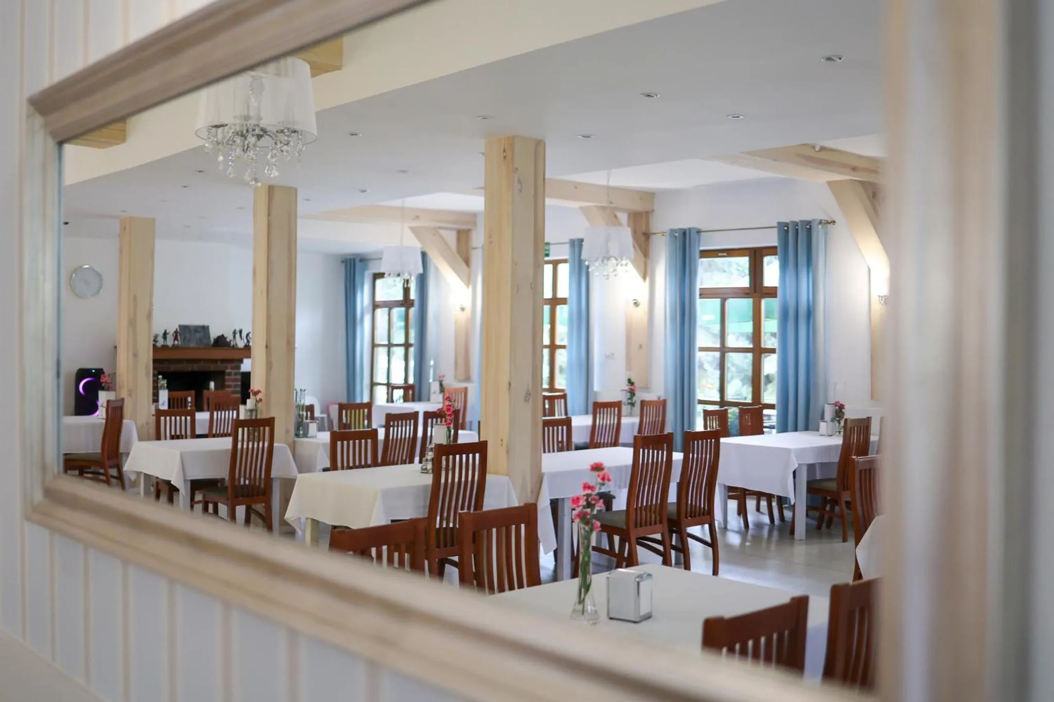 Restaurant/places to eat in Hotel i Restauracja Borowianka