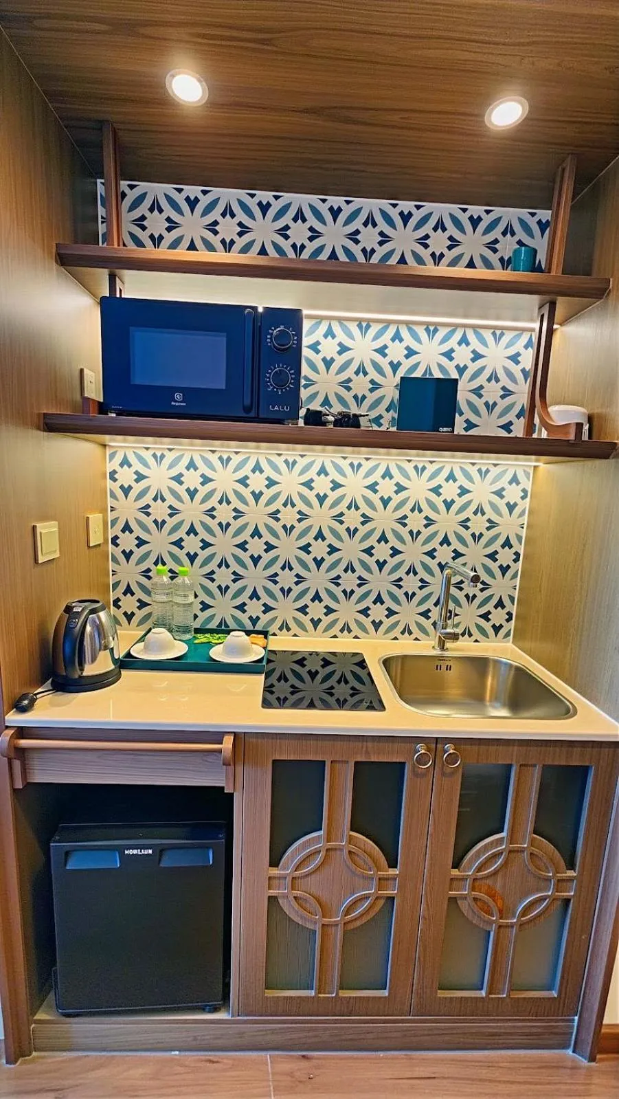 Kitchen or kitchenette in Apec Luxe Escape Sunset Resort