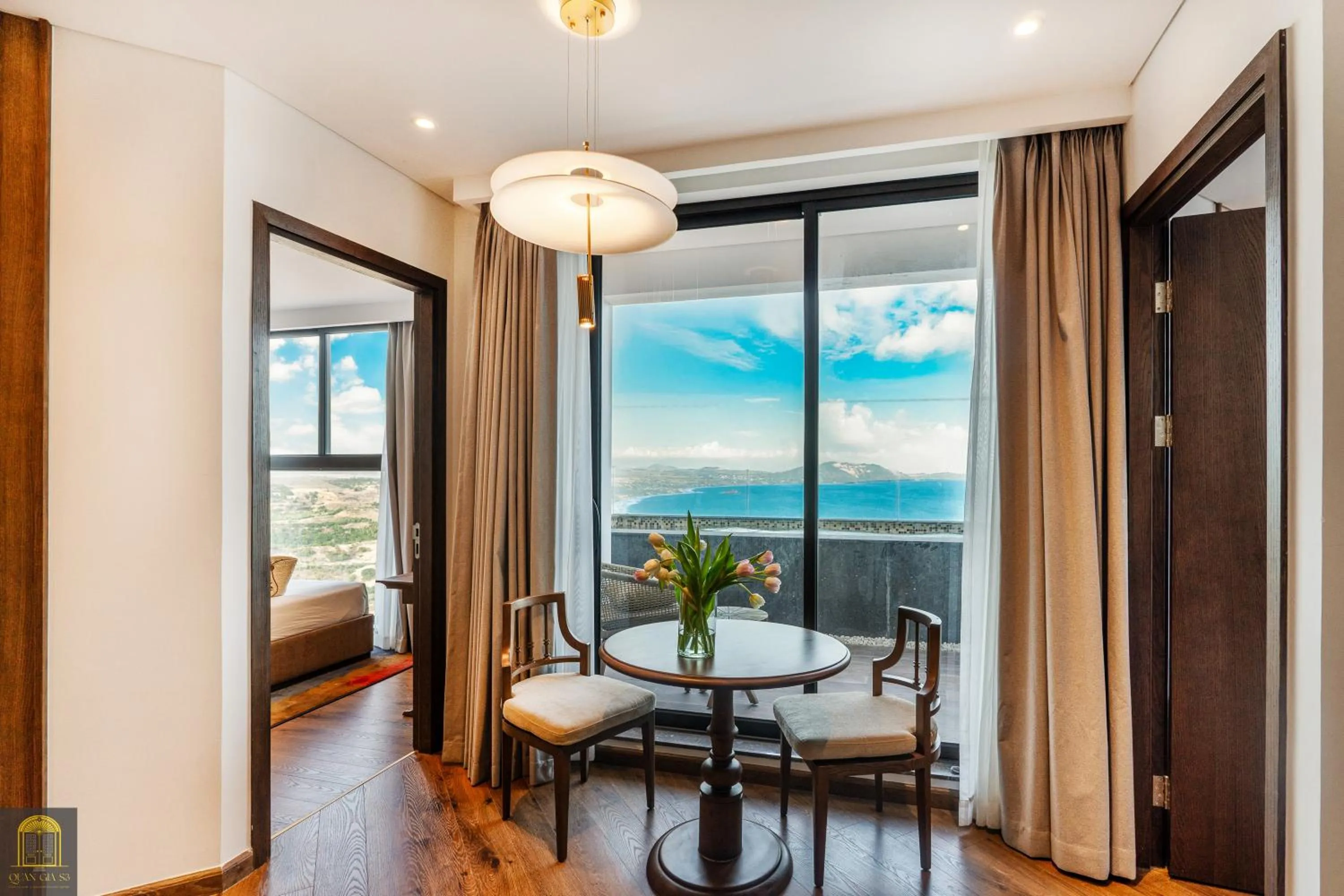 Bed in Apec Luxe Escape Sunset Resort