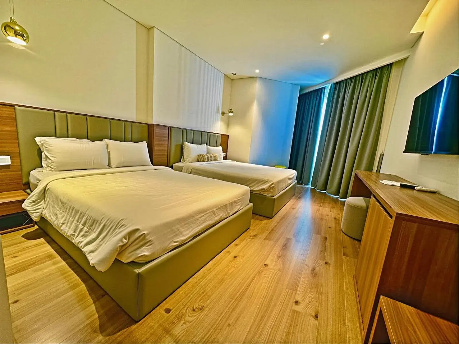 Queen Room with Two Queen Beds in Apec Luxe Escape Sunset Resort Queen Room with Two Queen Beds in Apec Luxe Escape Sunset Resort