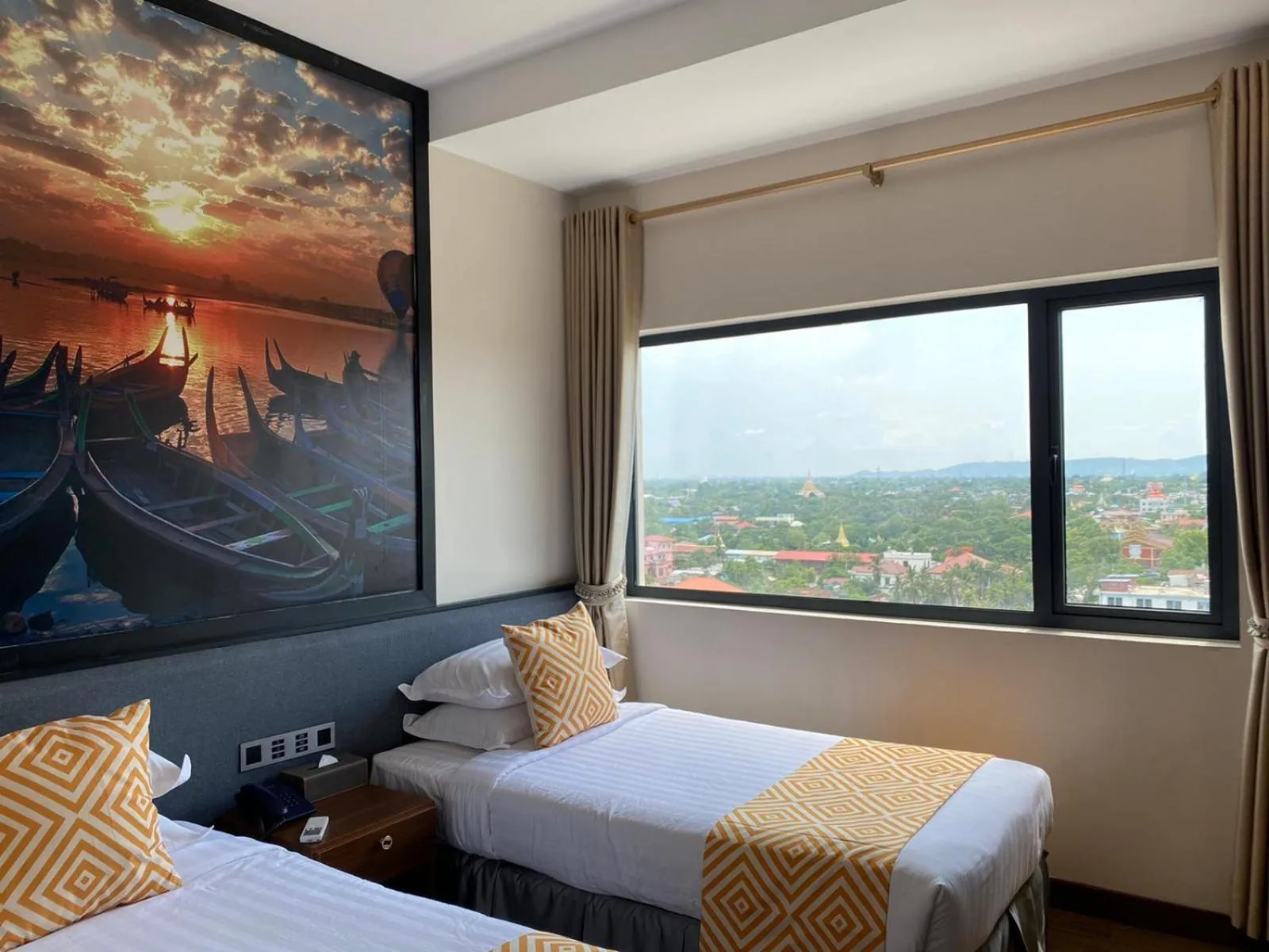 Bed in Holiday Pier Hotel