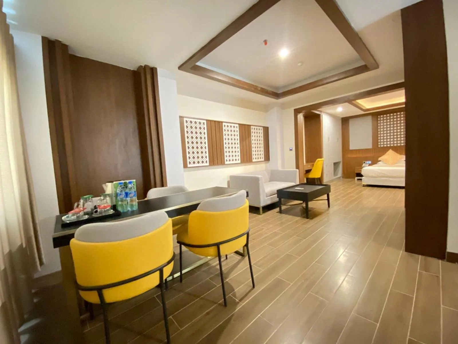 Bed in Holiday Pier Hotel