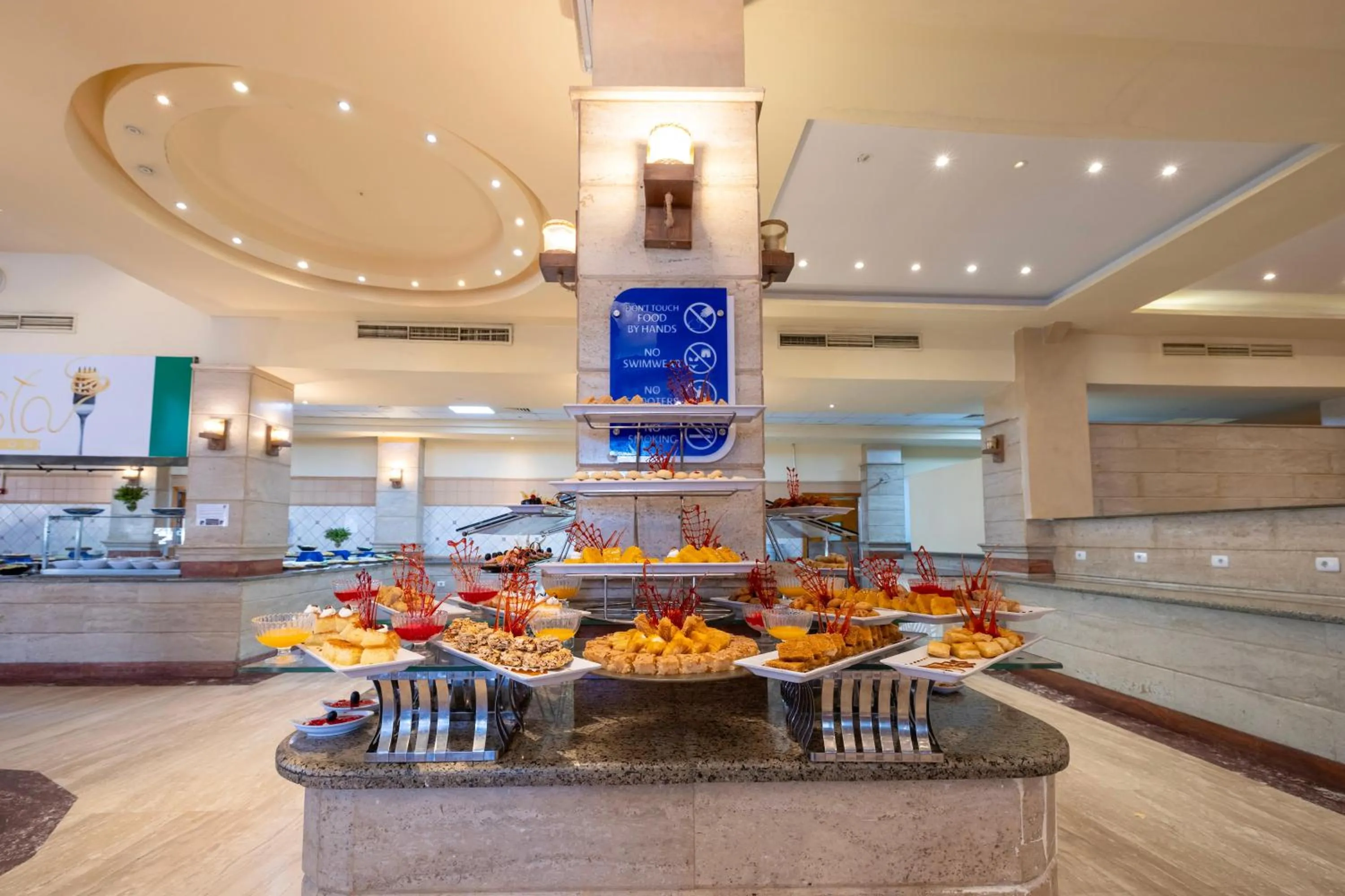 Restaurant/places to eat in Akassia Swiss Resort