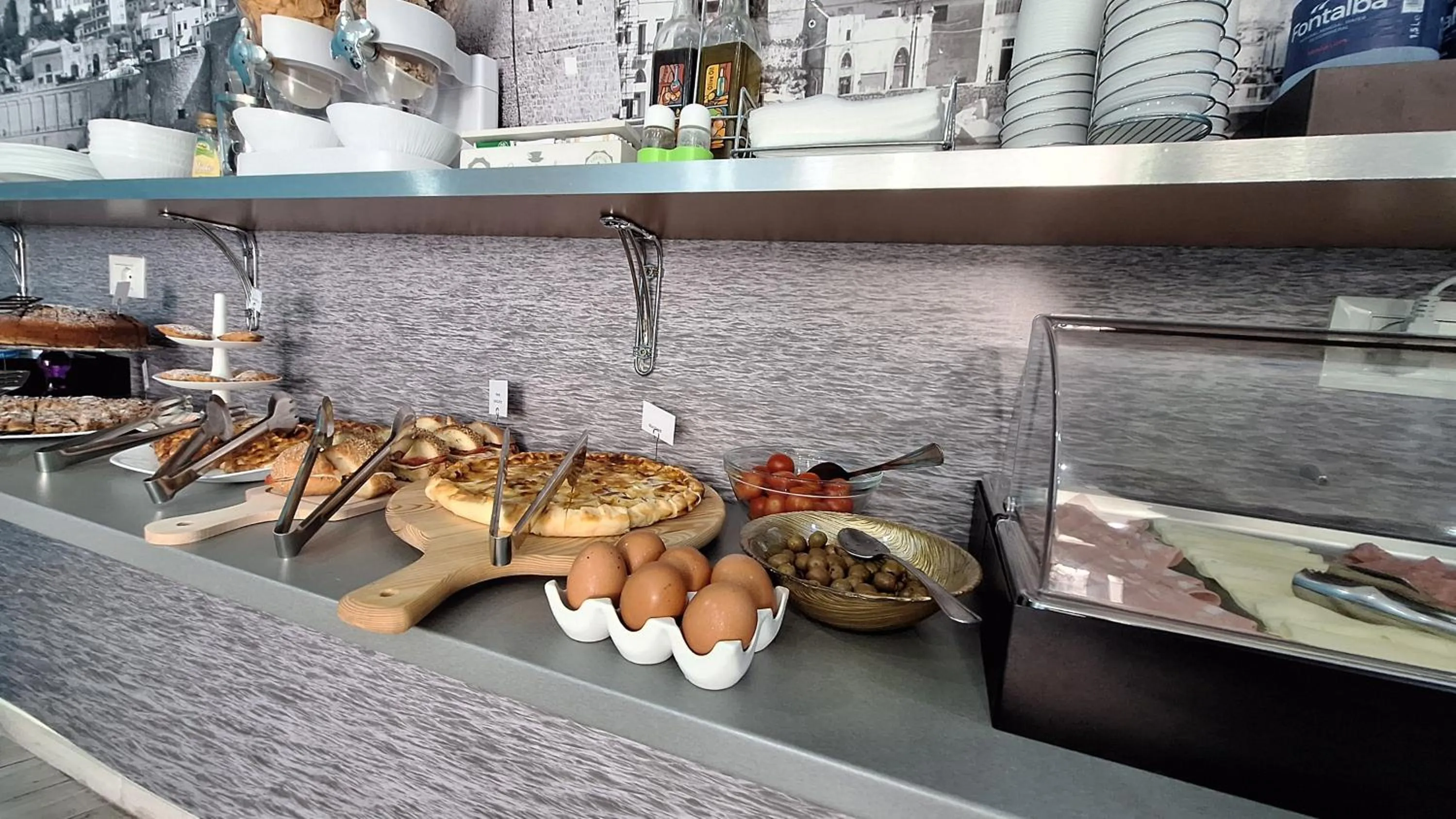 Buffet breakfast in B&B A Mare