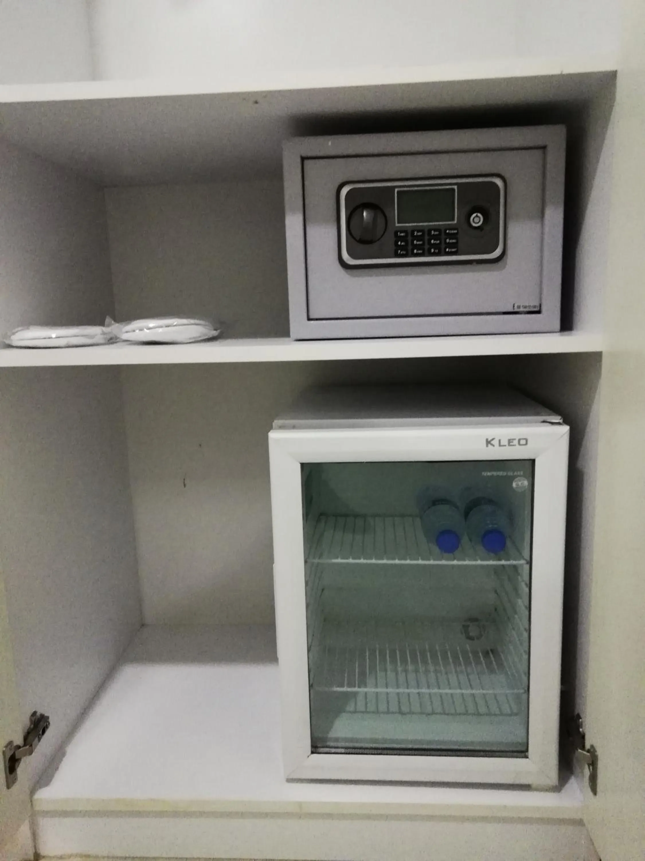 Food and drinks in Just Inn Hotel