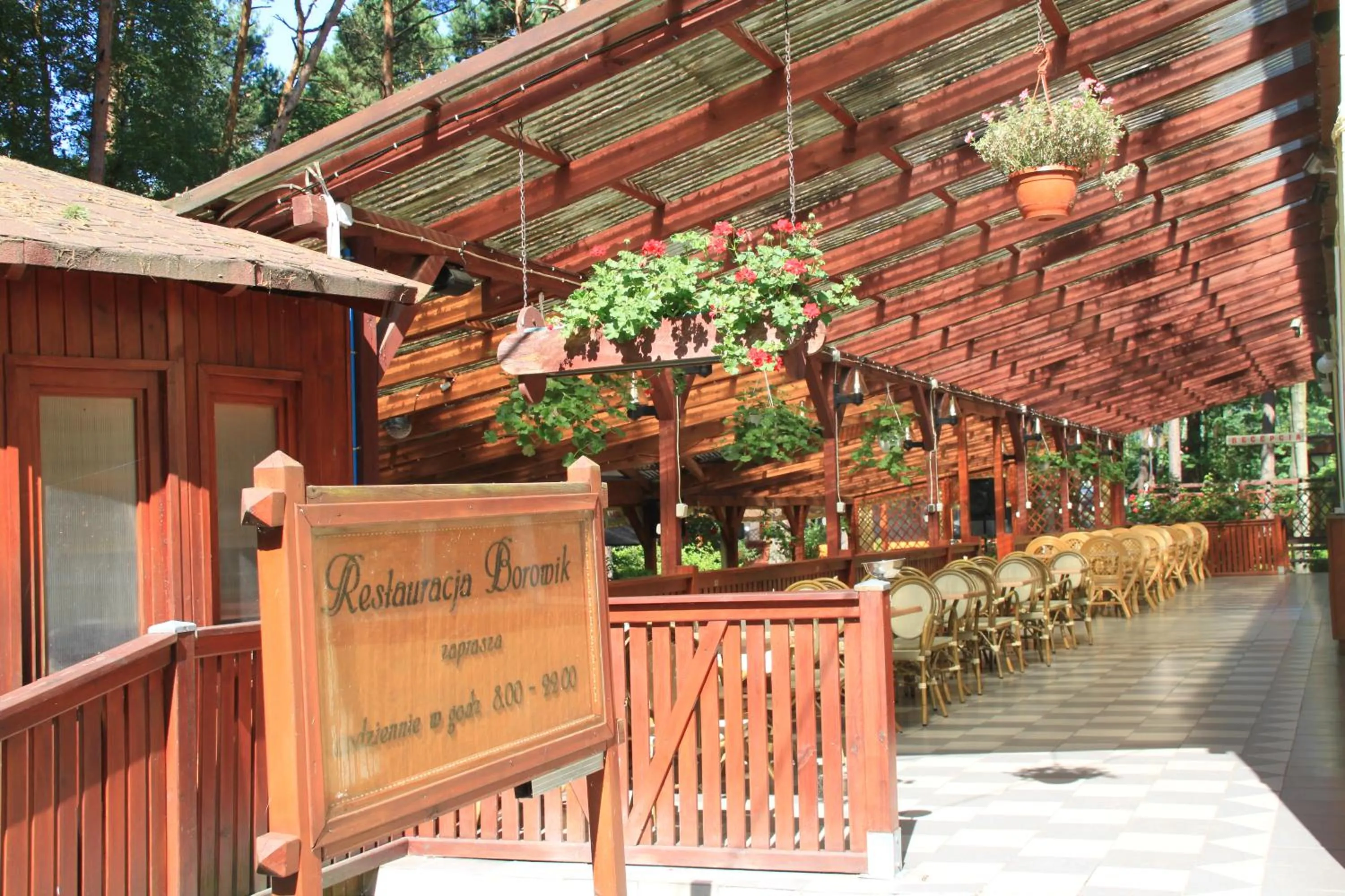 Hotel Zielony & OW Borowik & Pensjonat Manhattan - Centrum Rekreacji i Wypoczynku GASTROTUR