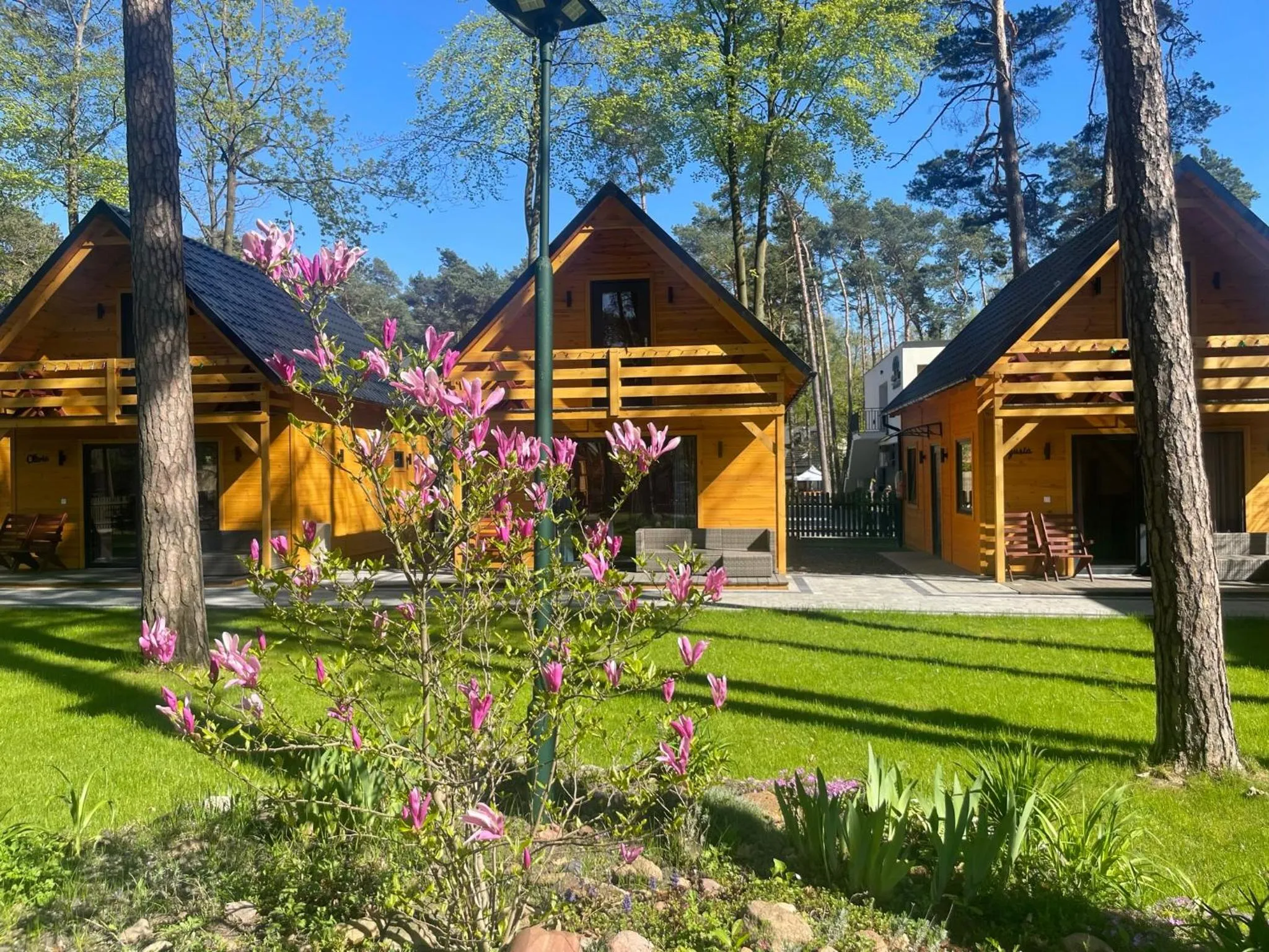 Hotel Zielony & OW Borowik & Pensjonat Manhattan - Centrum Rekreacji i Wypoczynku GASTROTUR