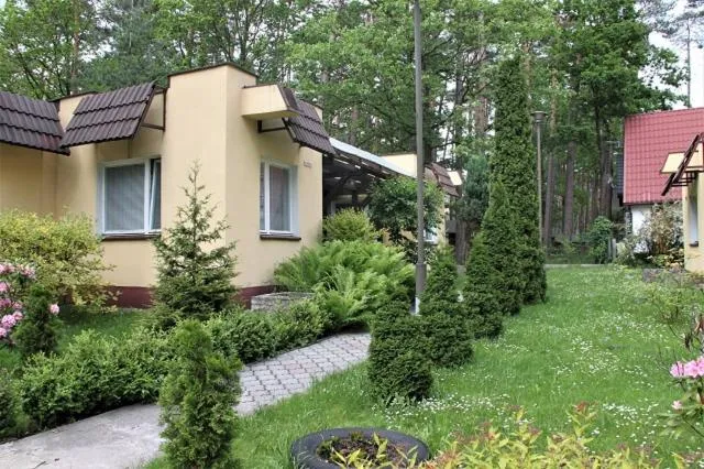 Property building in Hotel Zielony & OW Borowik & Pensjonat Manhattan - Centrum Rekreacji i Wypoczynku GASTROTUR