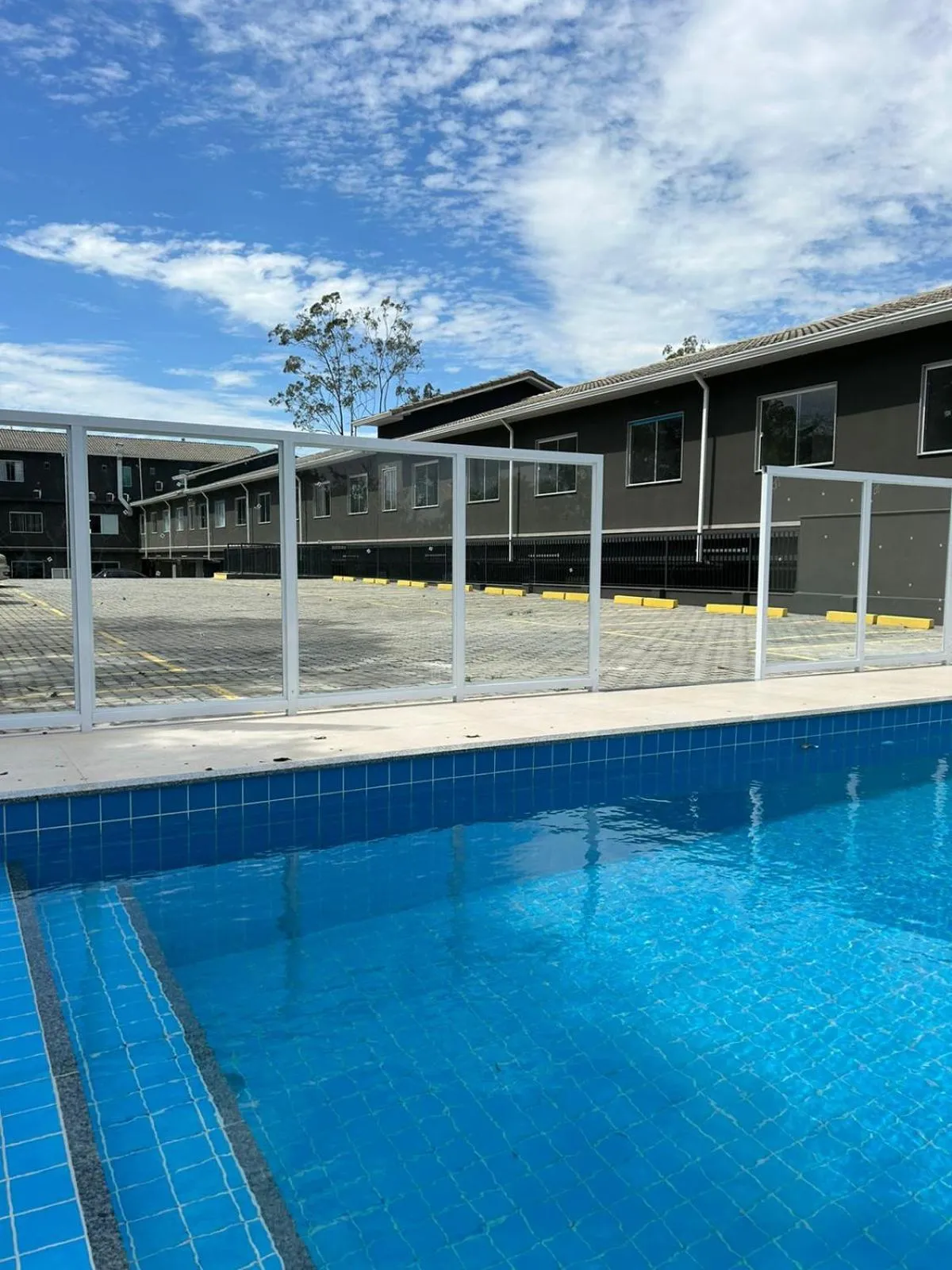 Day in Hotel Penedo Inn