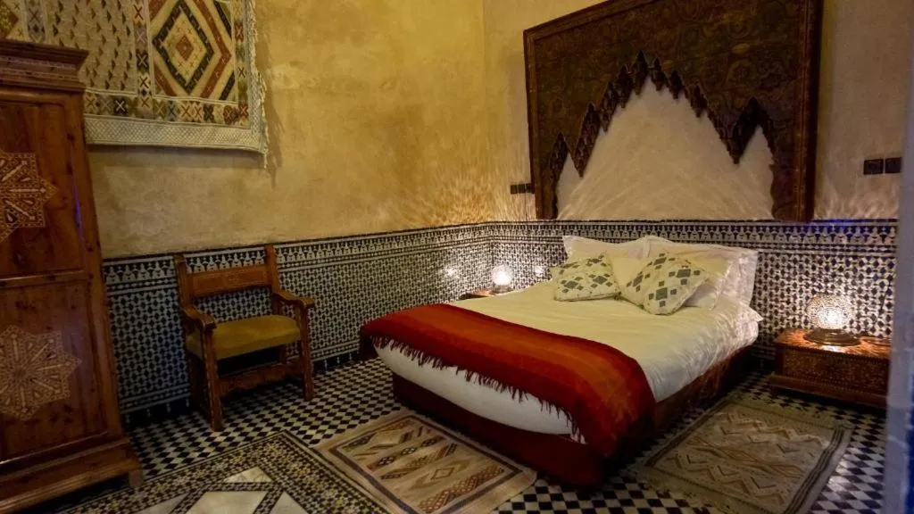 Bed in Riad Fes Palacete