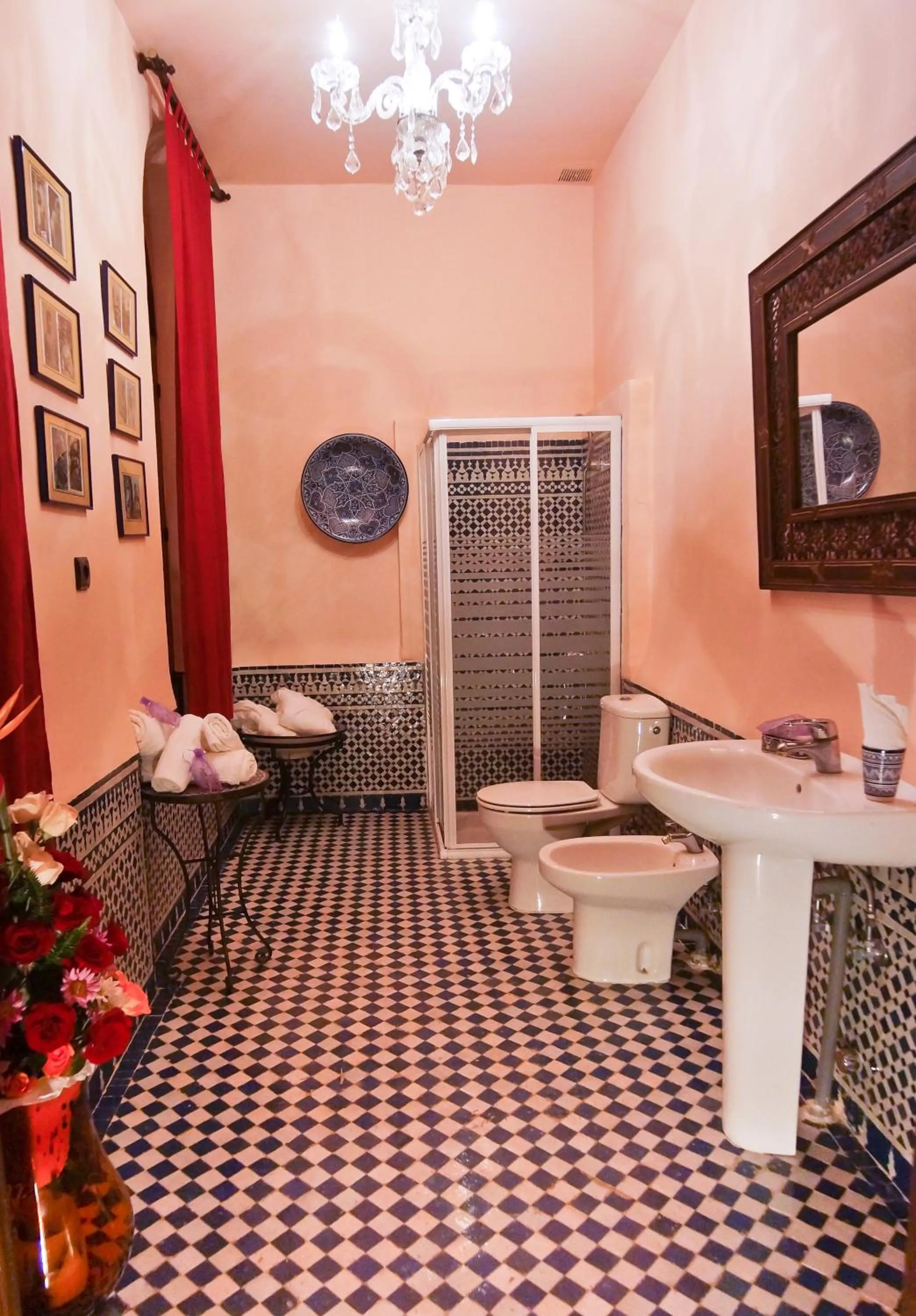 Bathroom in Riad Fes Palacete