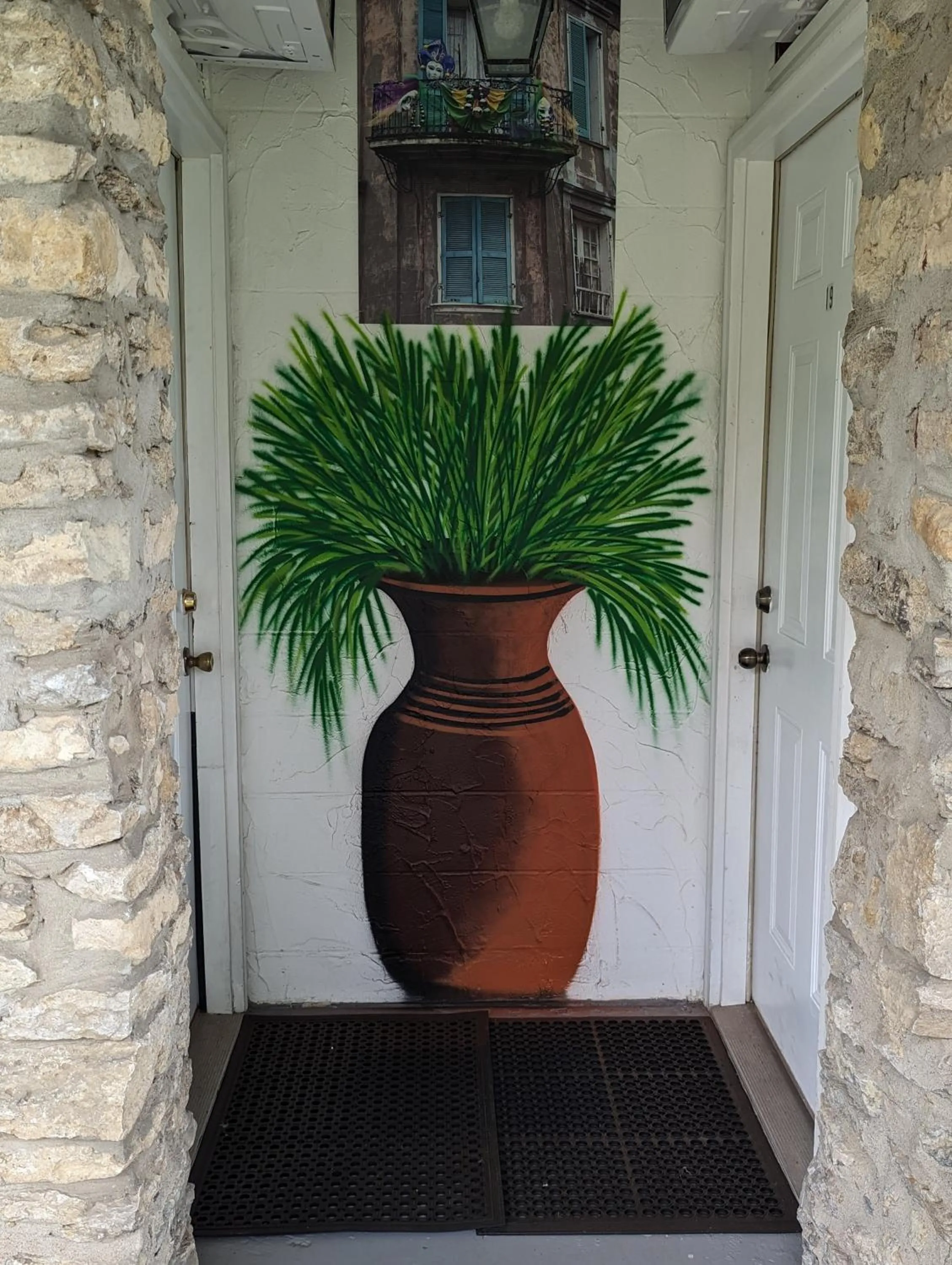 Riverboat Inn & Suites