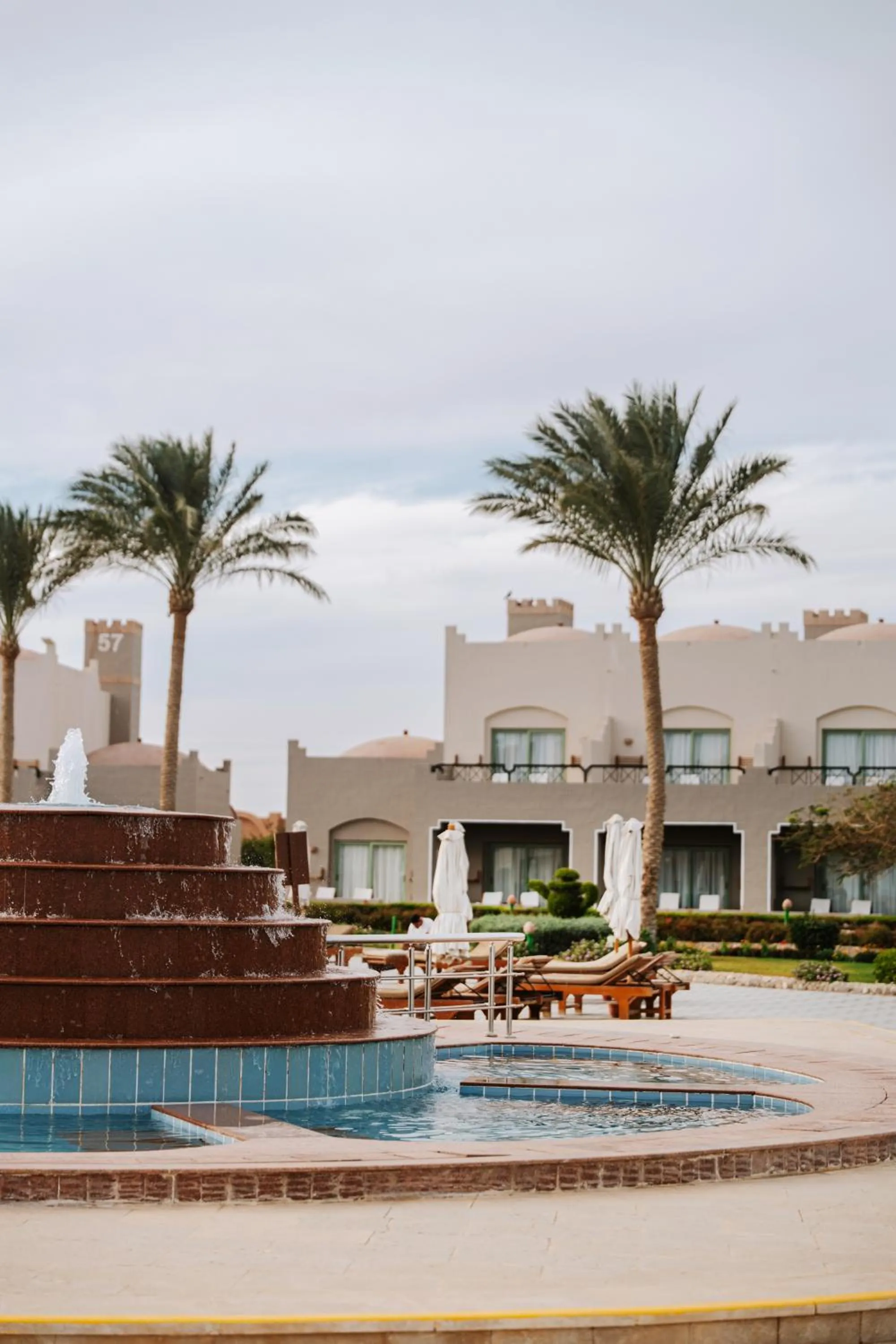 Swimming pool in Sentido Akassia Beach