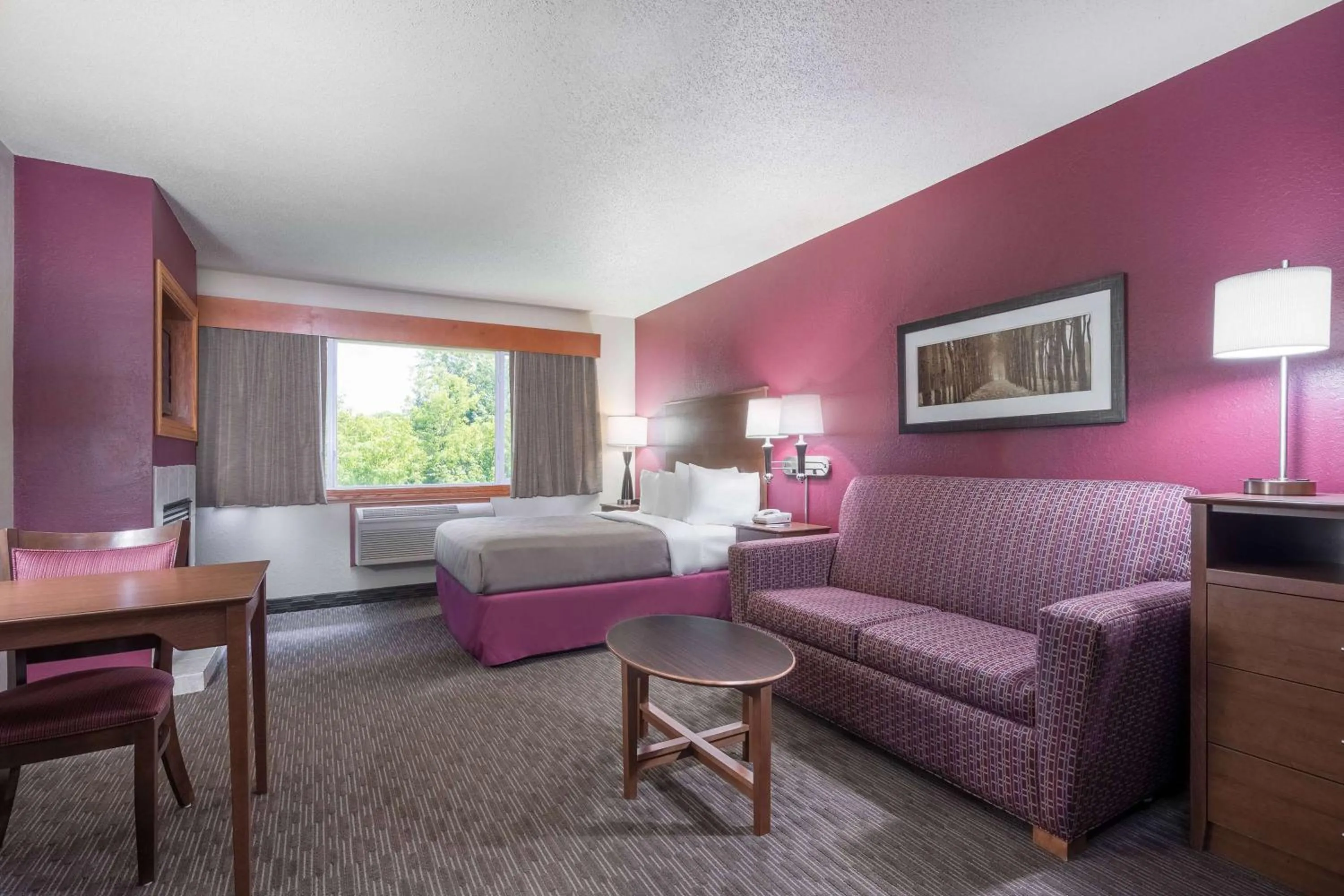 AmericInn by Wyndham Baldwin