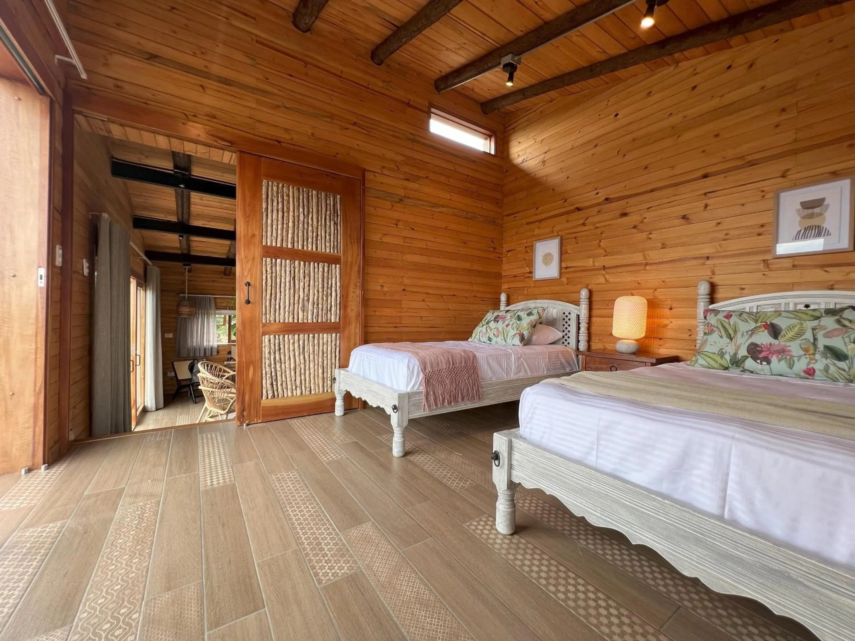 Bed in La Perla Finca Hotel