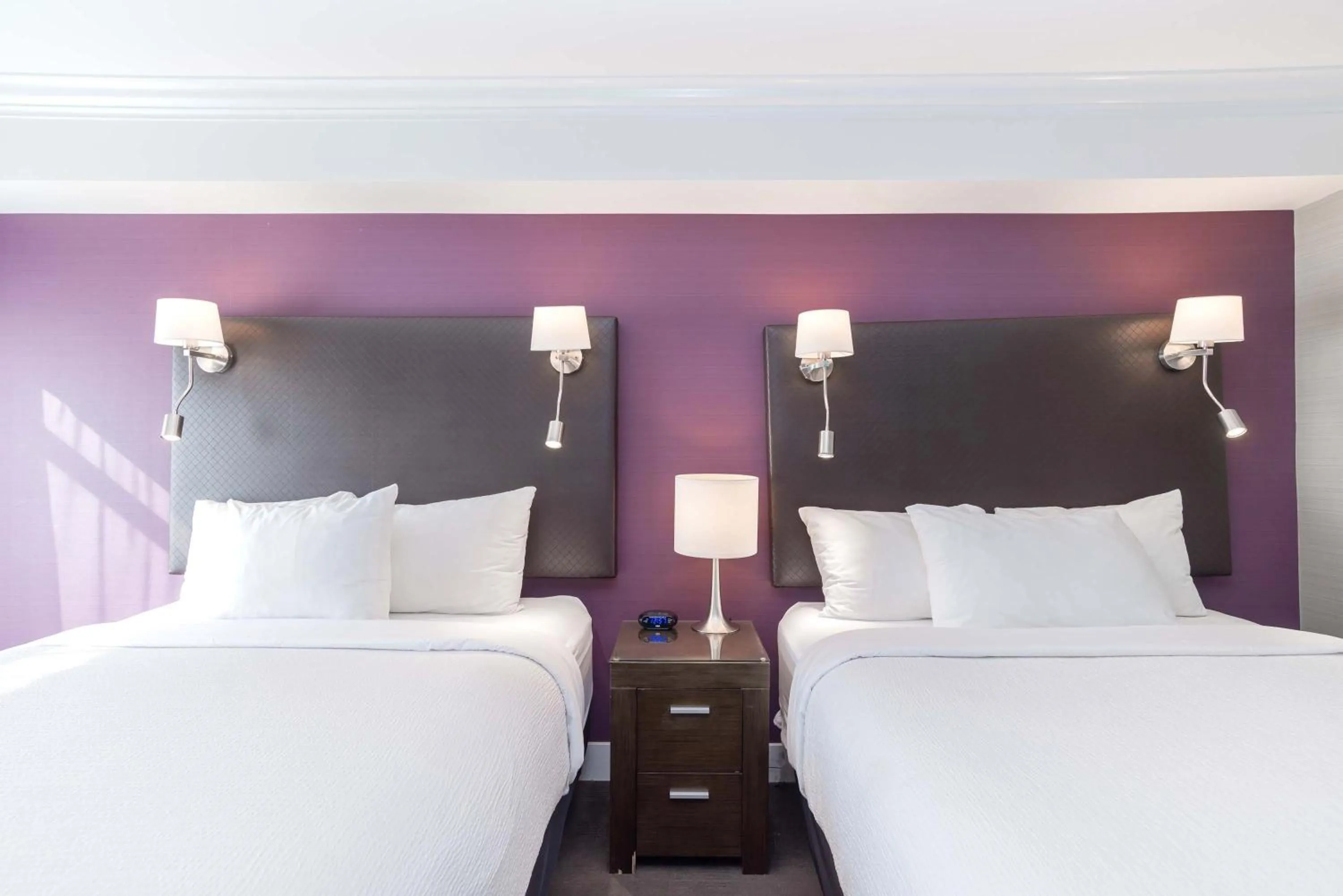 Photo of the whole room, Bed in Sandman Signature Kamloops Hotel