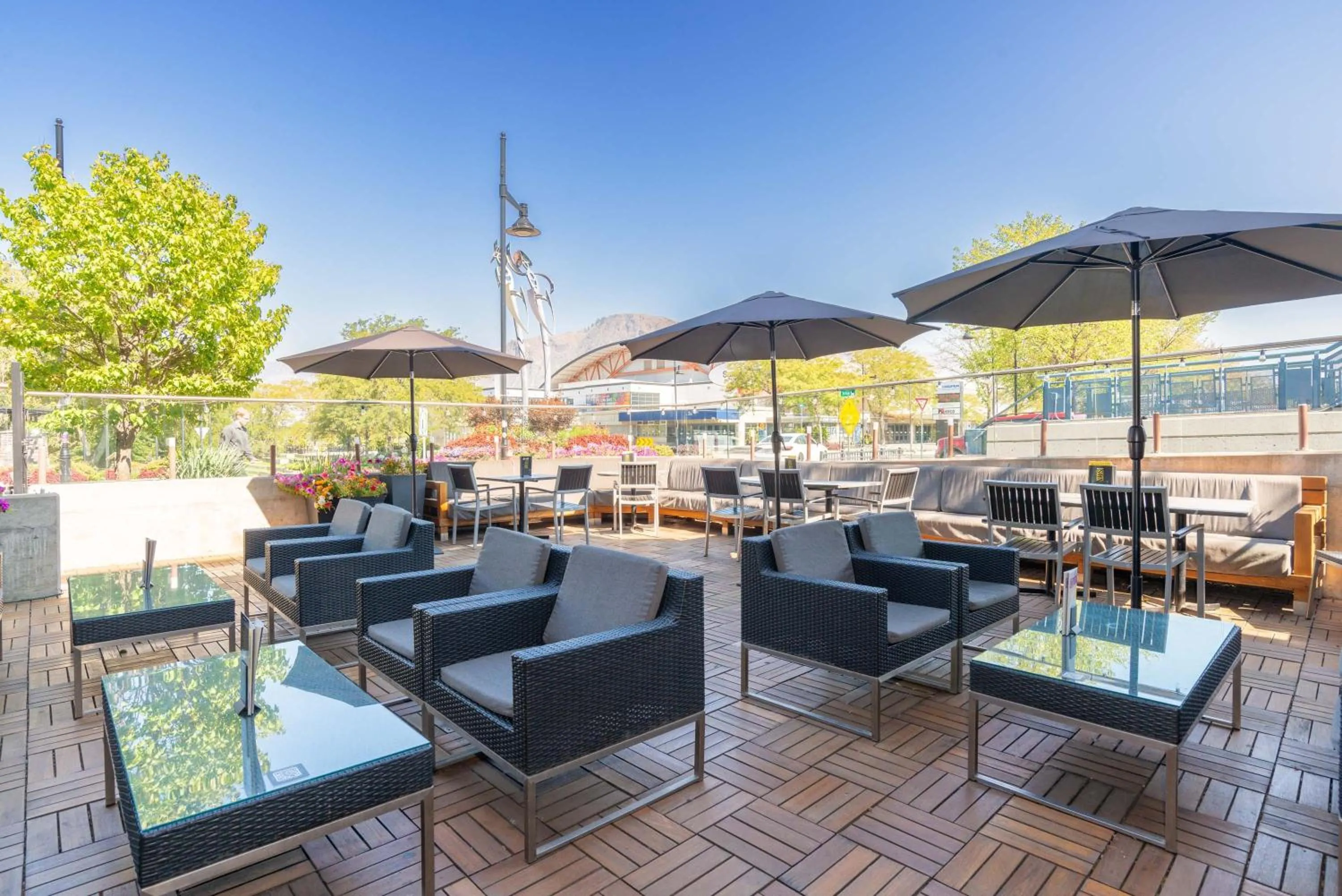 Balcony/Terrace in Sandman Signature Kamloops Hotel