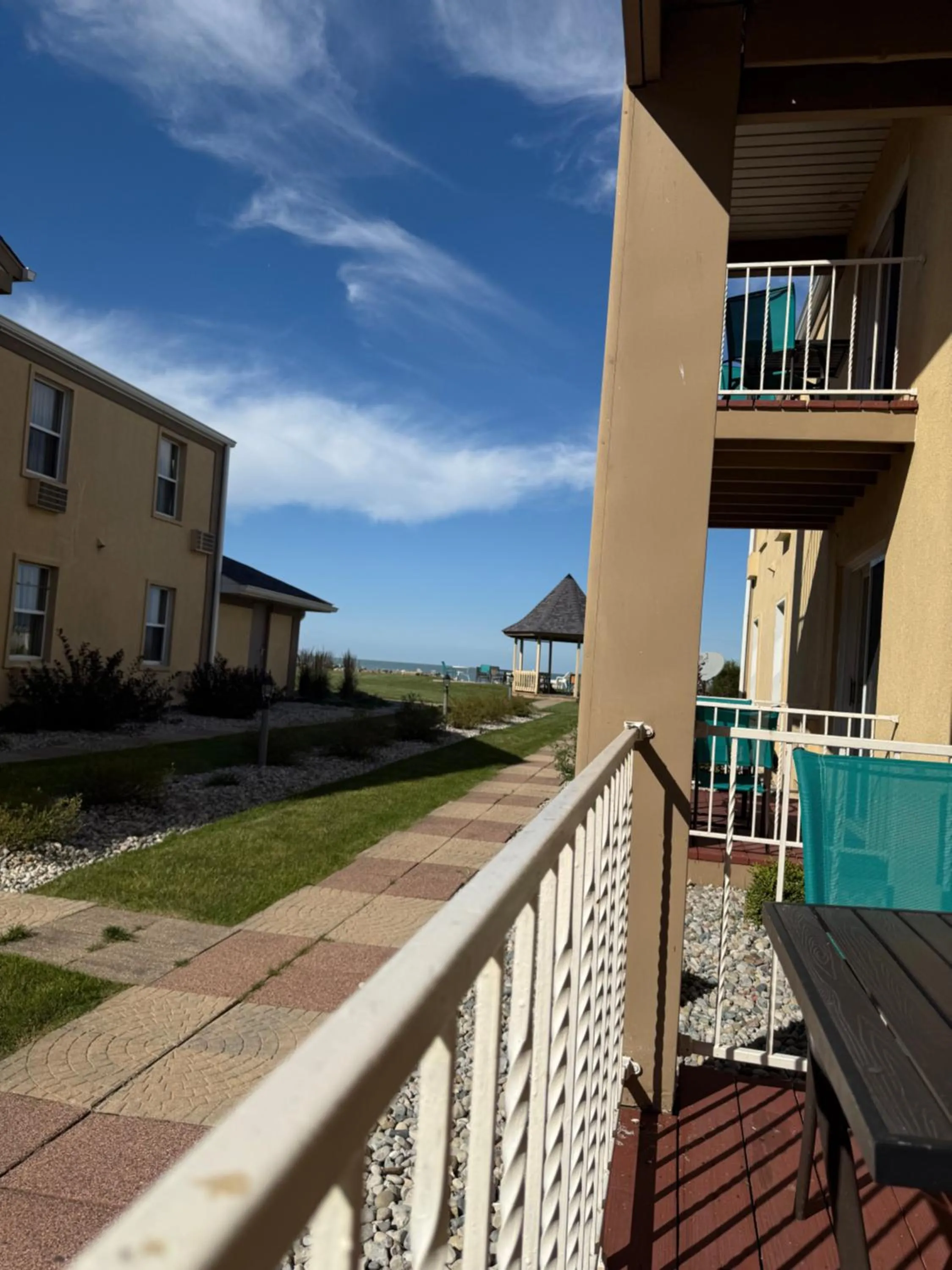 Clinton Inn & Suites