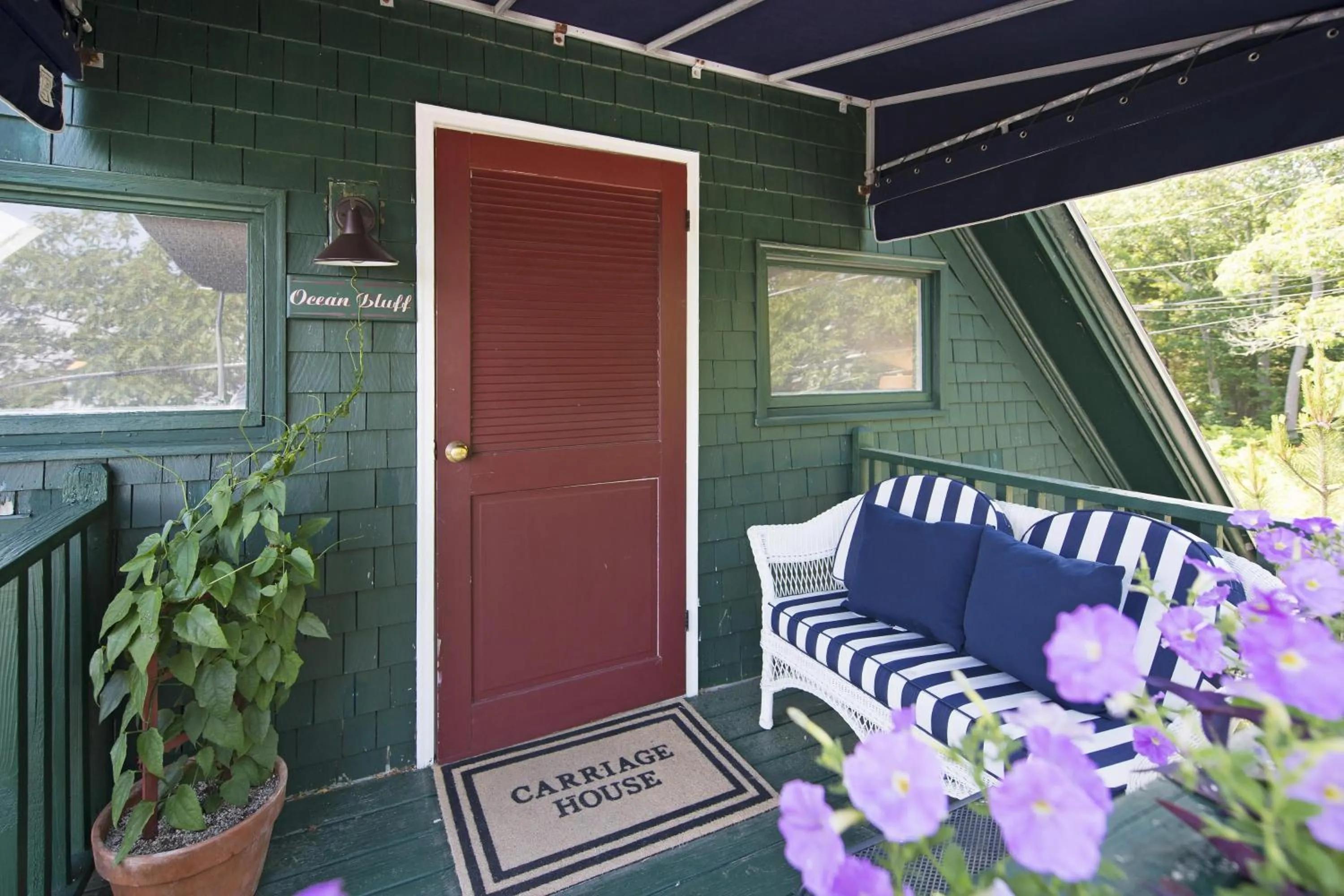 Photo of the whole room in Cape Arundel Inn and Resort