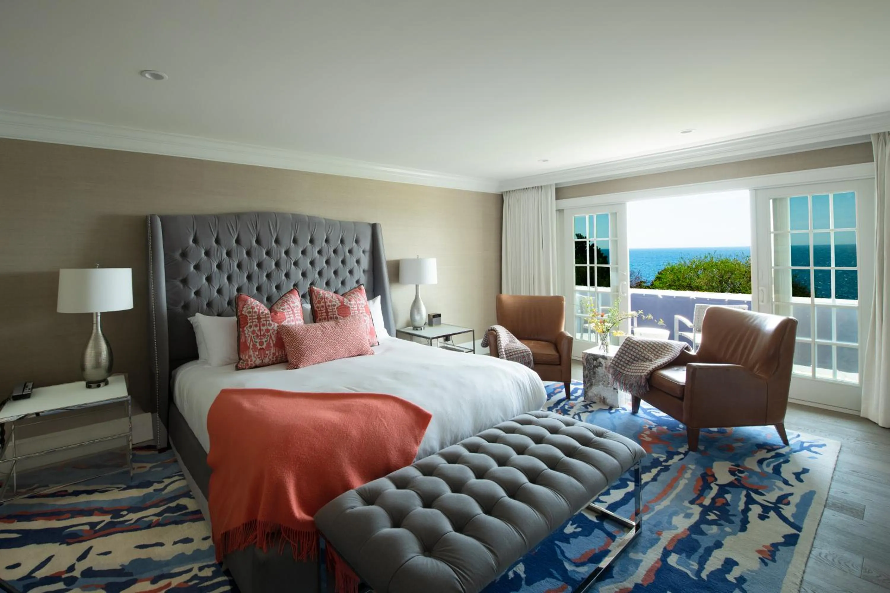Bed in Cape Arundel Inn and Resort