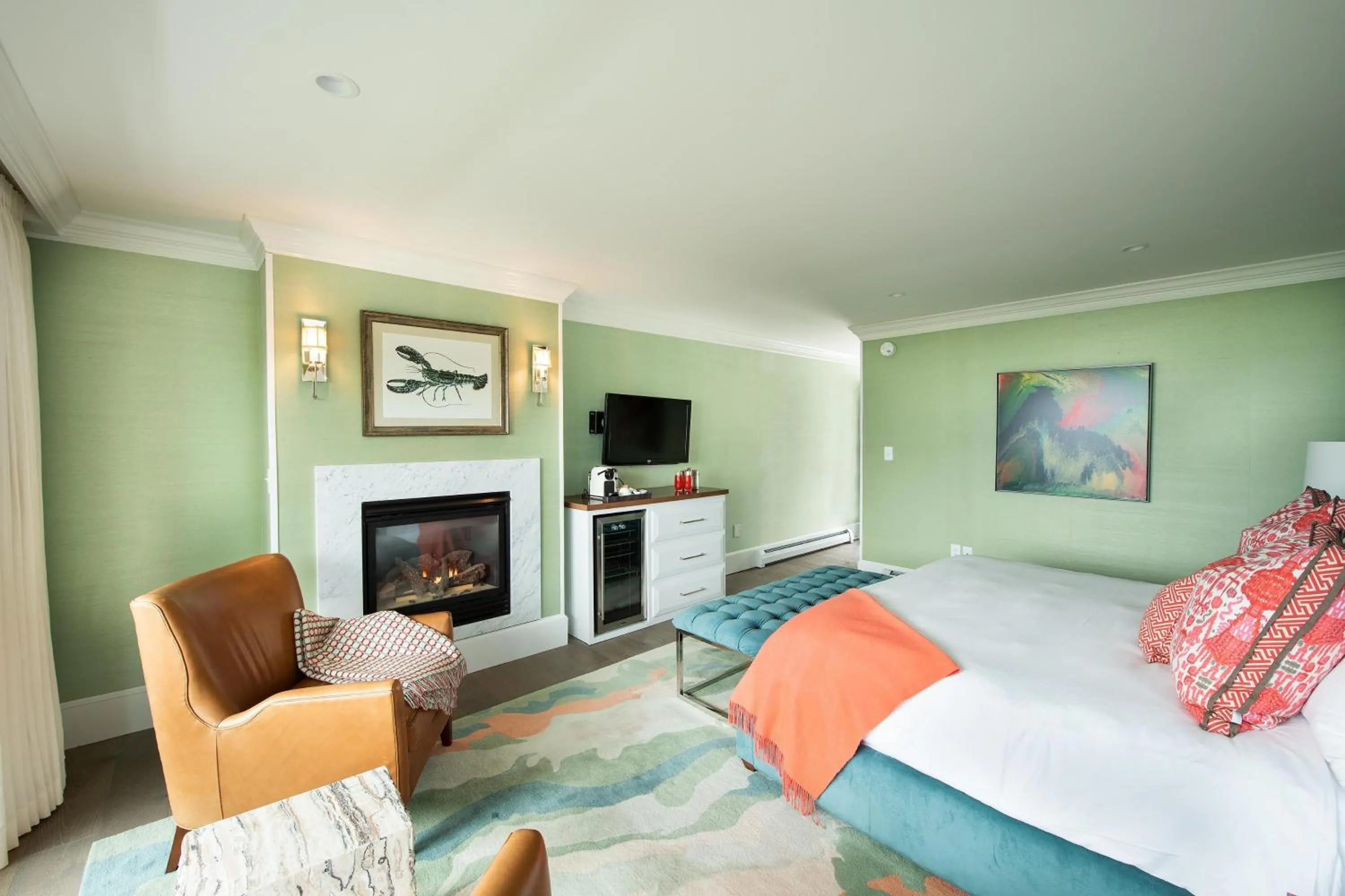 Bedroom, Bed in Cape Arundel Inn and Resort