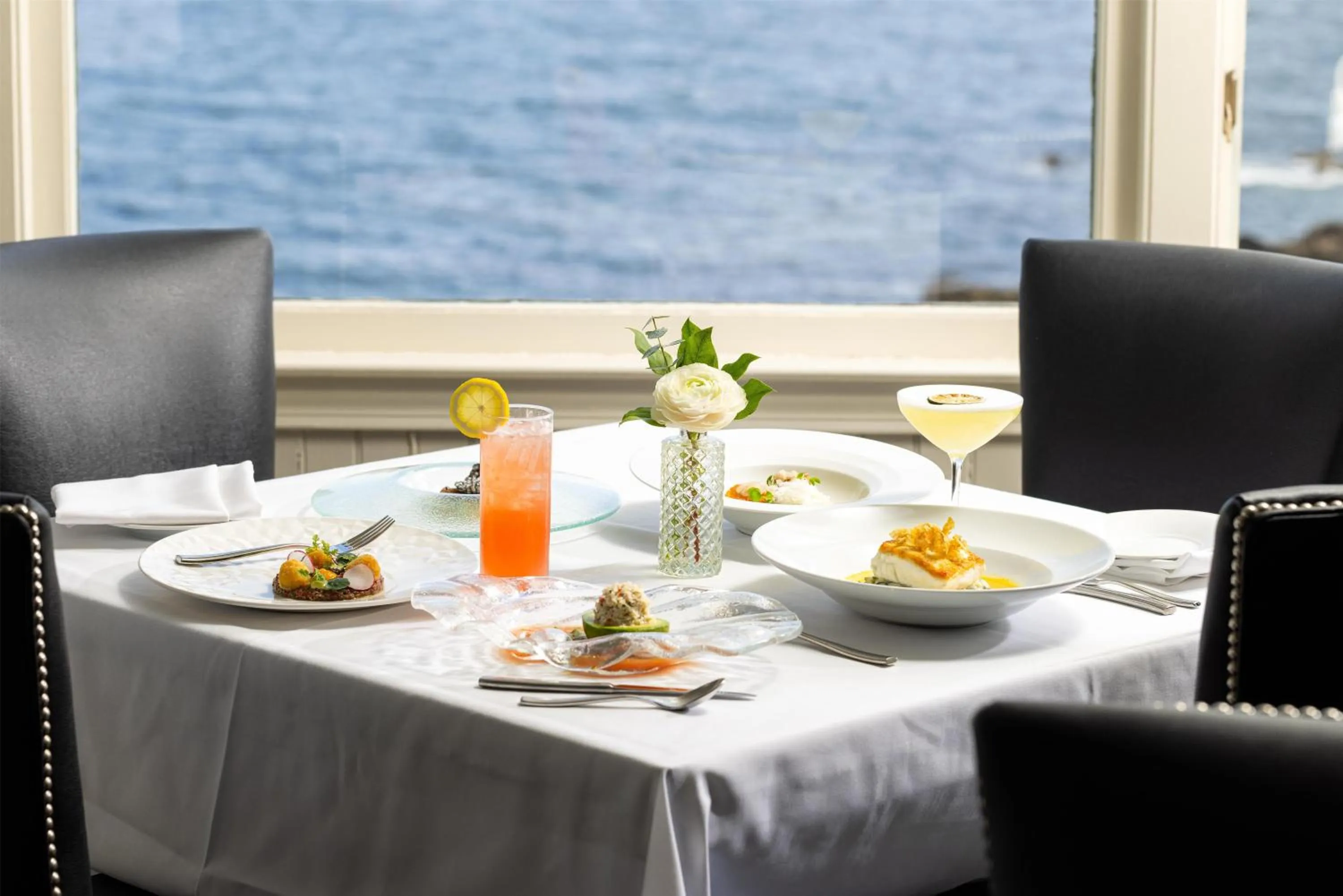 Restaurant/places to eat in Cape Arundel Inn and Resort