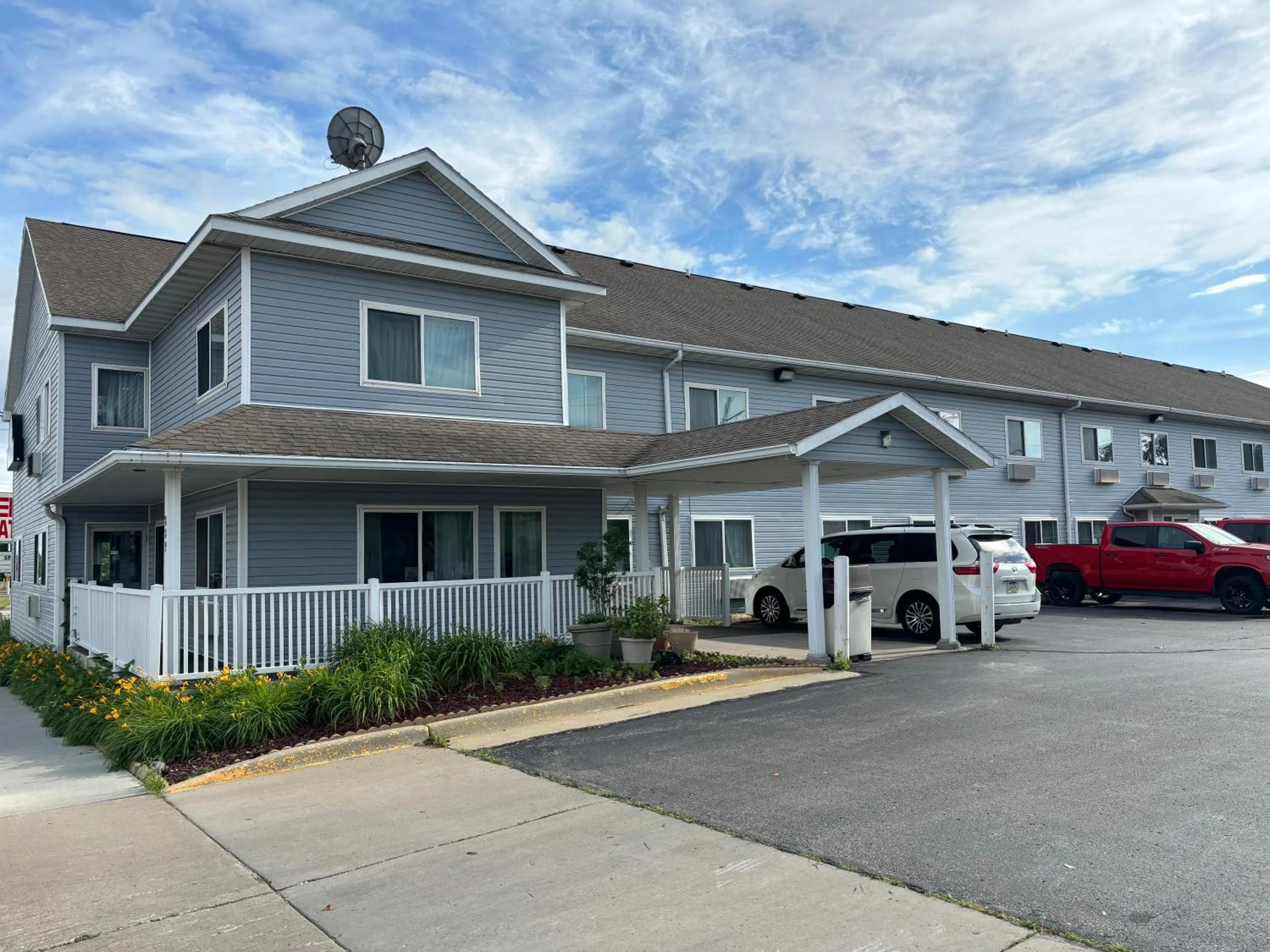 Parking in Days Inn by Wyndham Ames