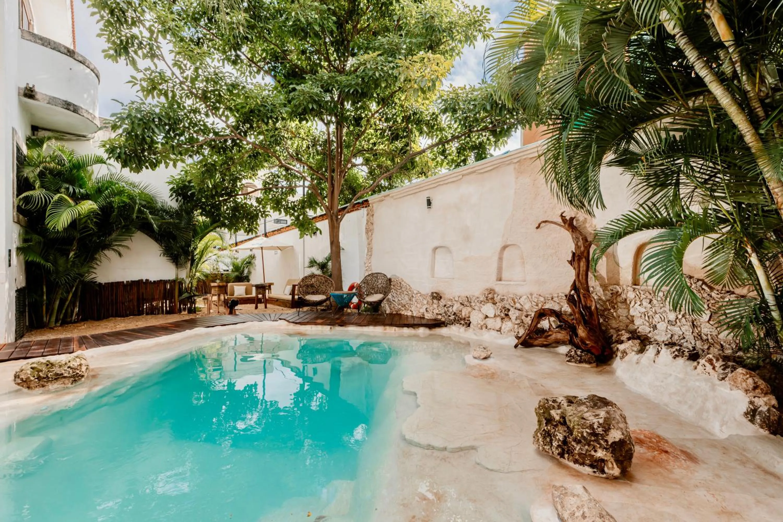 Swimming pool in Mezcal Hotel