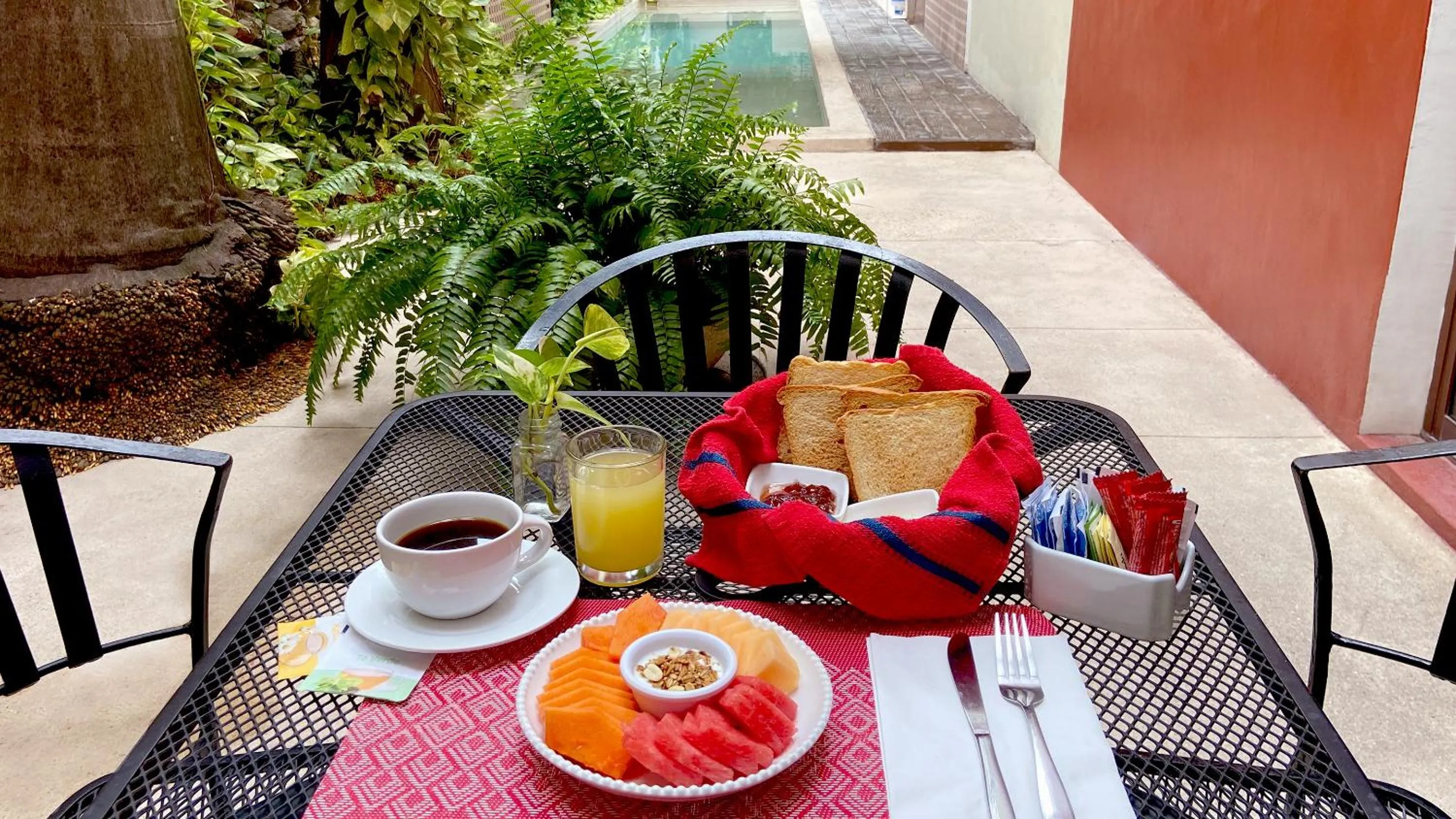 Breakfast in Casa Italia Luxury Guest House - Adults Only